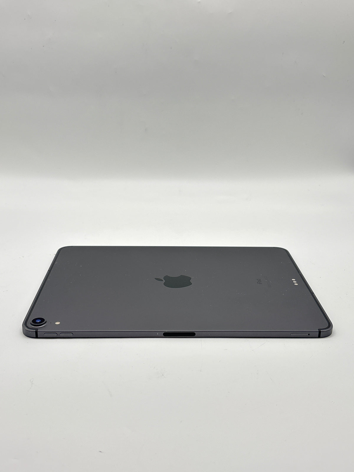 Apple iPad Pro 1st Gen 64GB Space Gray Cellular Wi-Fi