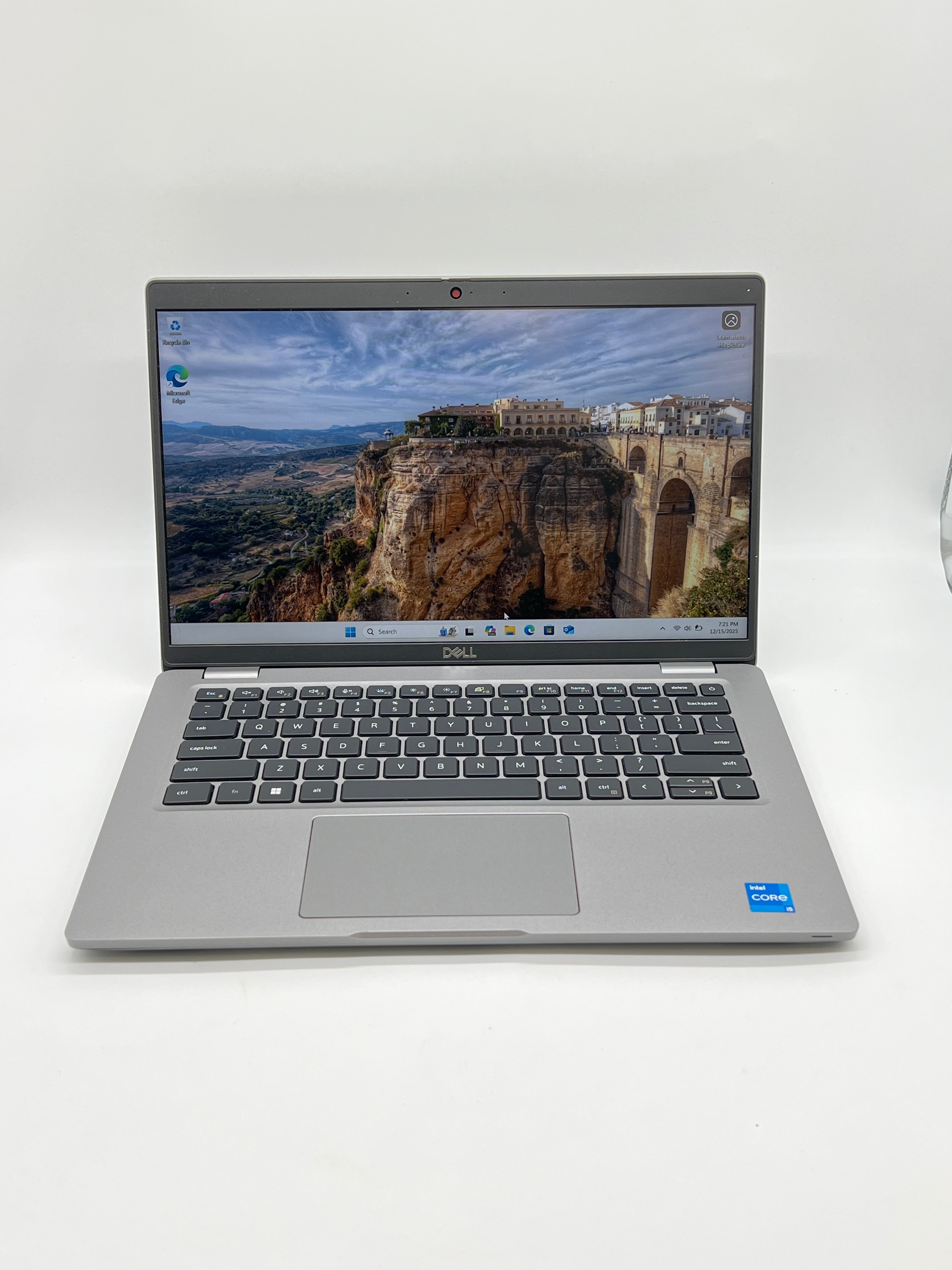 Dell Latitude 5430 i5-1235U 16GB 256GB SSD Silver Used