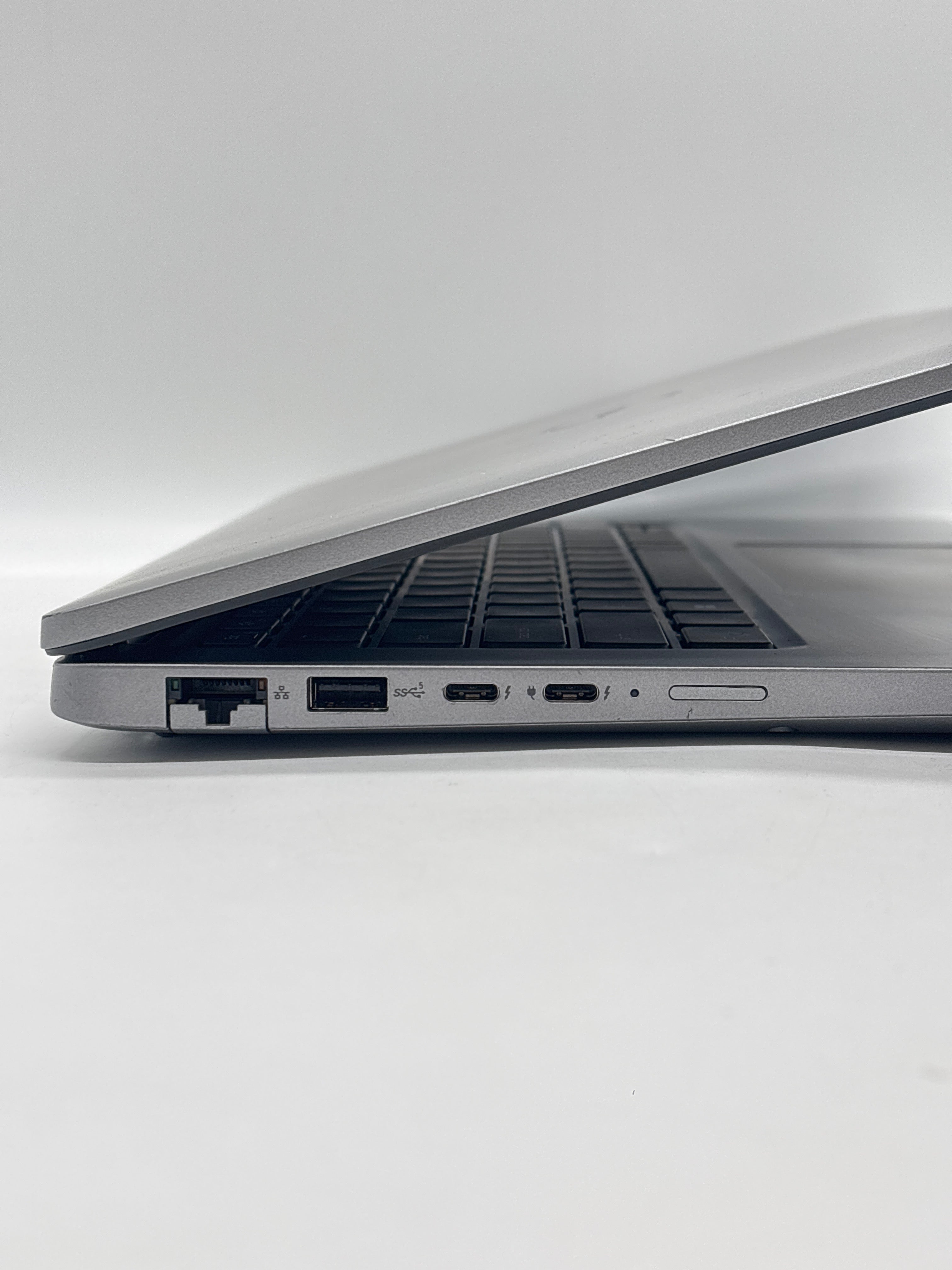 Dell Latitude 5450 Ultra 5 135U 32GB RAM 512GB SSD - Warranty