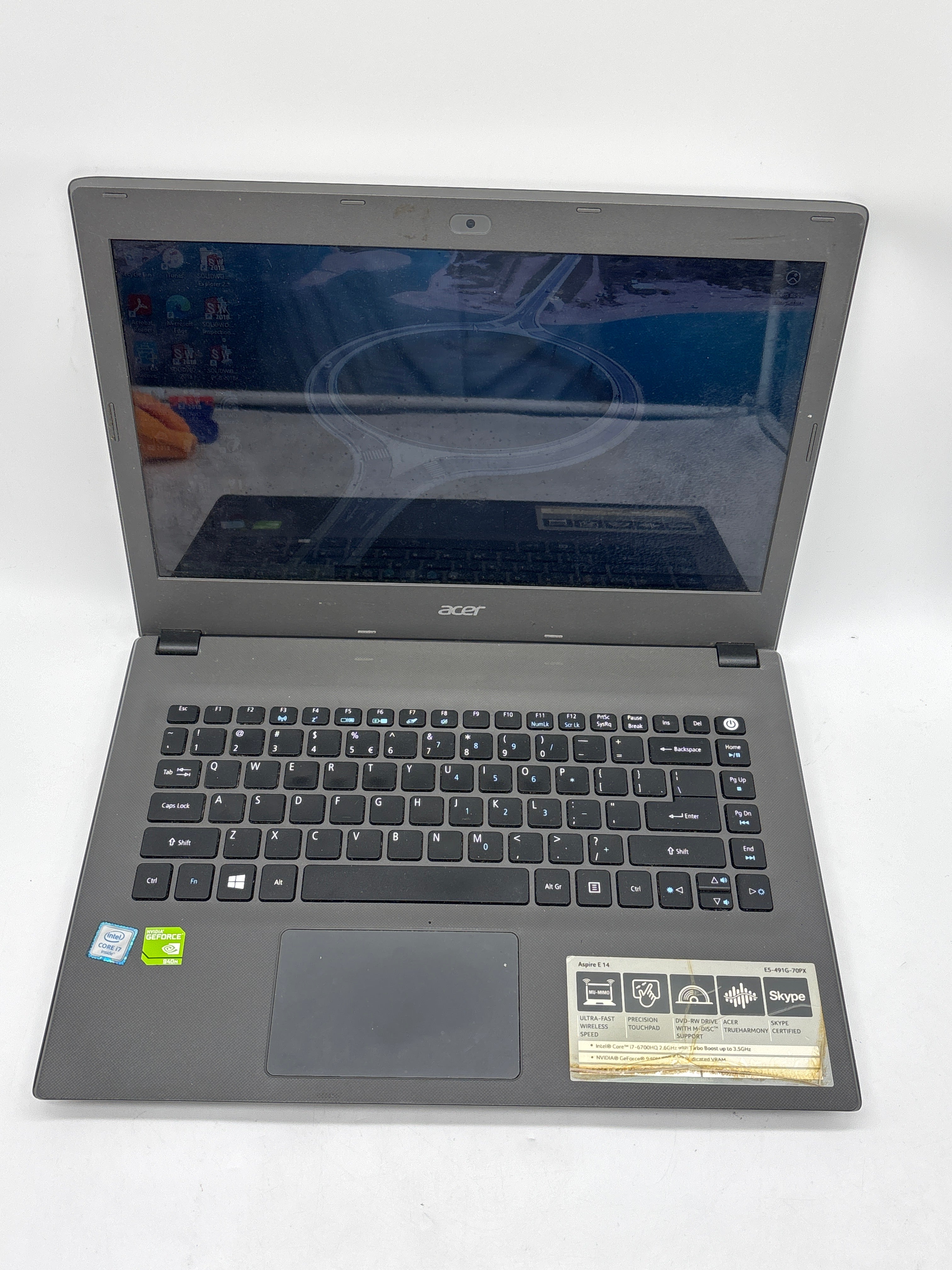 Acer Aspire E5-491G i7-6700hq 12GB RAM 1TB SSD Geforce 940M - Used