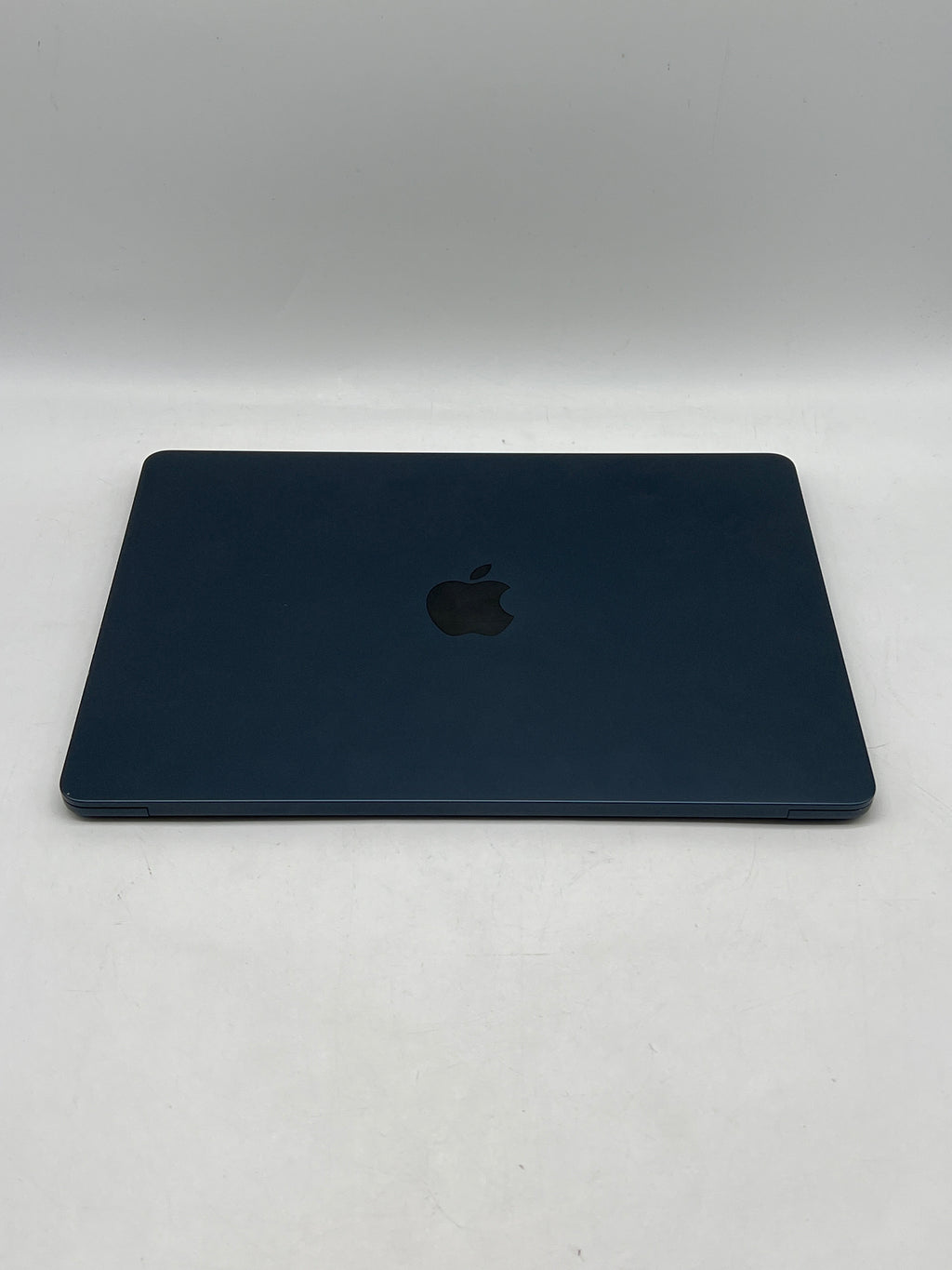 Apple MacBook Air 13" M5 A3449 16GB RAM 512GB SSD - Remotely Managed