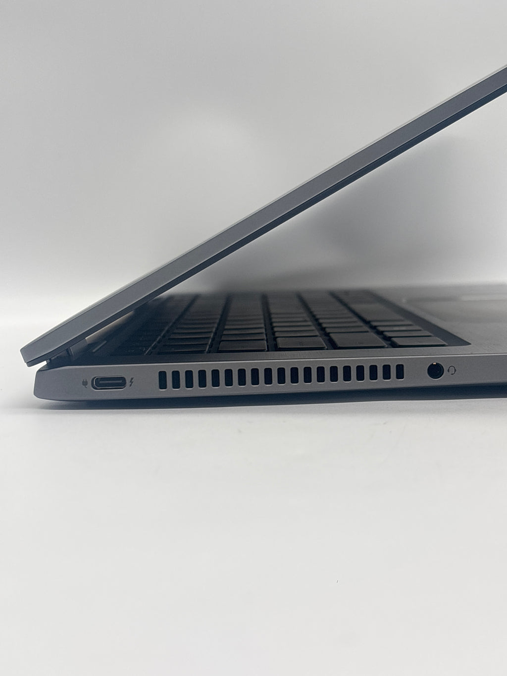 Dell Latitude 7430 i7-1265U 16GB RAM 512GB SSD - For Parts (READ)