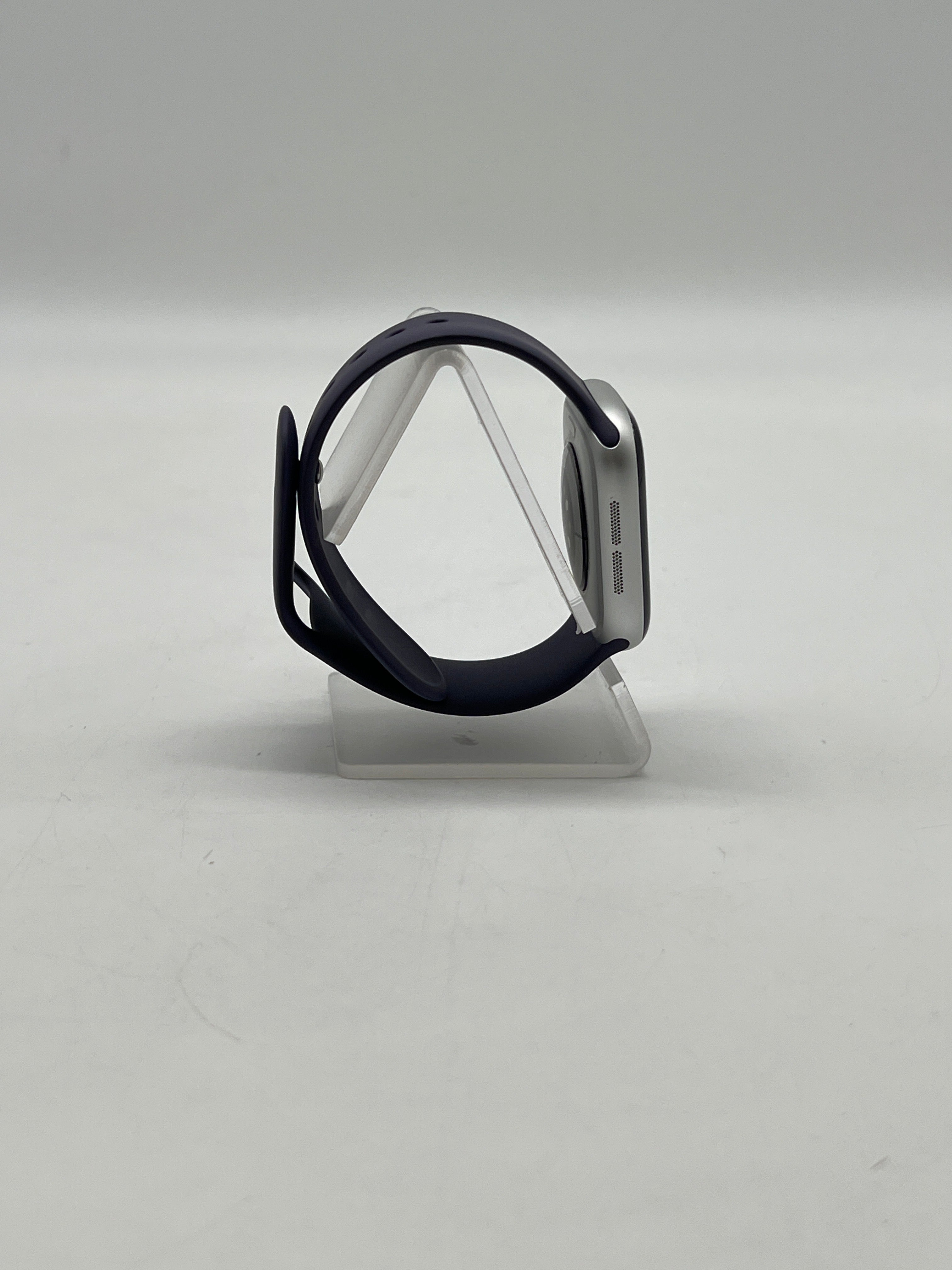 Apple Watch Series 11 42mm Aluminum GPS + Cellular - Used