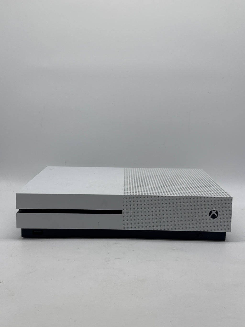 Microsoft Xbox One S 1681 1TB White Console w/ Controller Power HDMI Cable Used