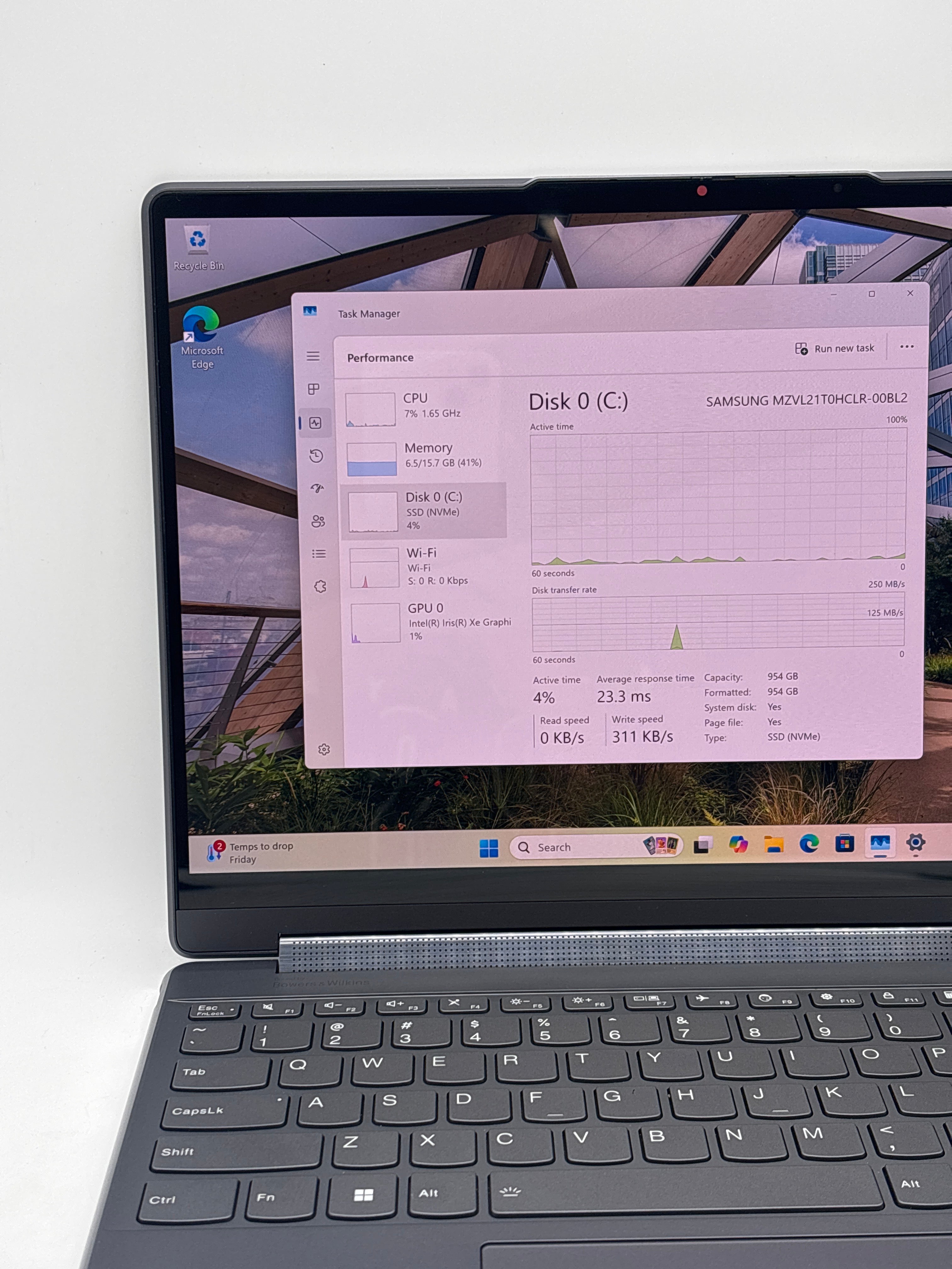Lenovo Yoga 9 14IRP8 OLED i7-1360P 16GB RAM 512GB SSD - Used