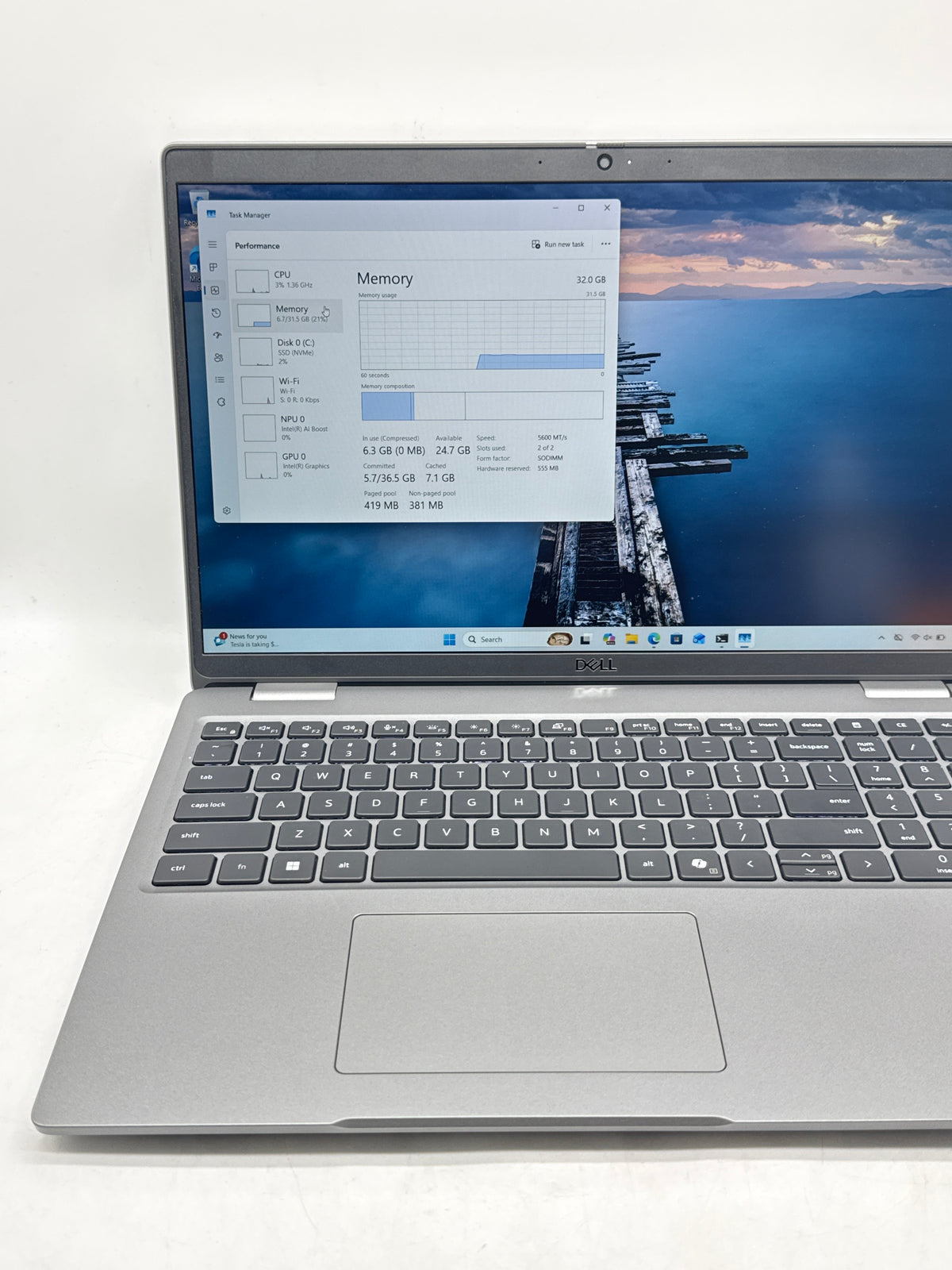 Dell Latitude 5550 Ultra 7 155U 32GB RAM 512GB SSD 15.6in Gray - For Parts