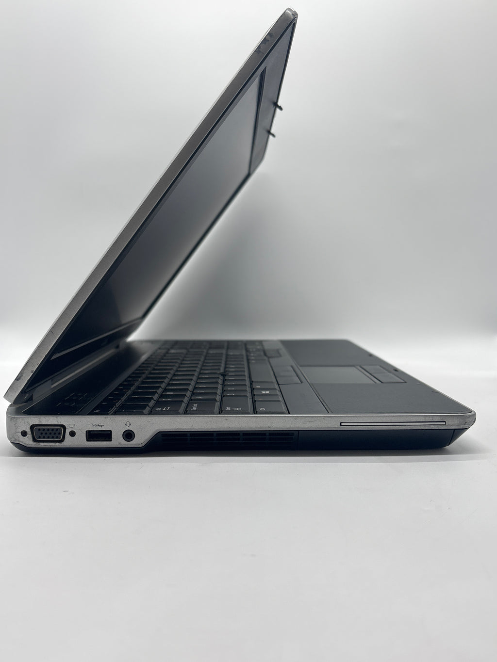 Dell Latitude E6530 i5-3340MCPU 8GB RAM 500GB HDD - For Parts (Bad Display)
