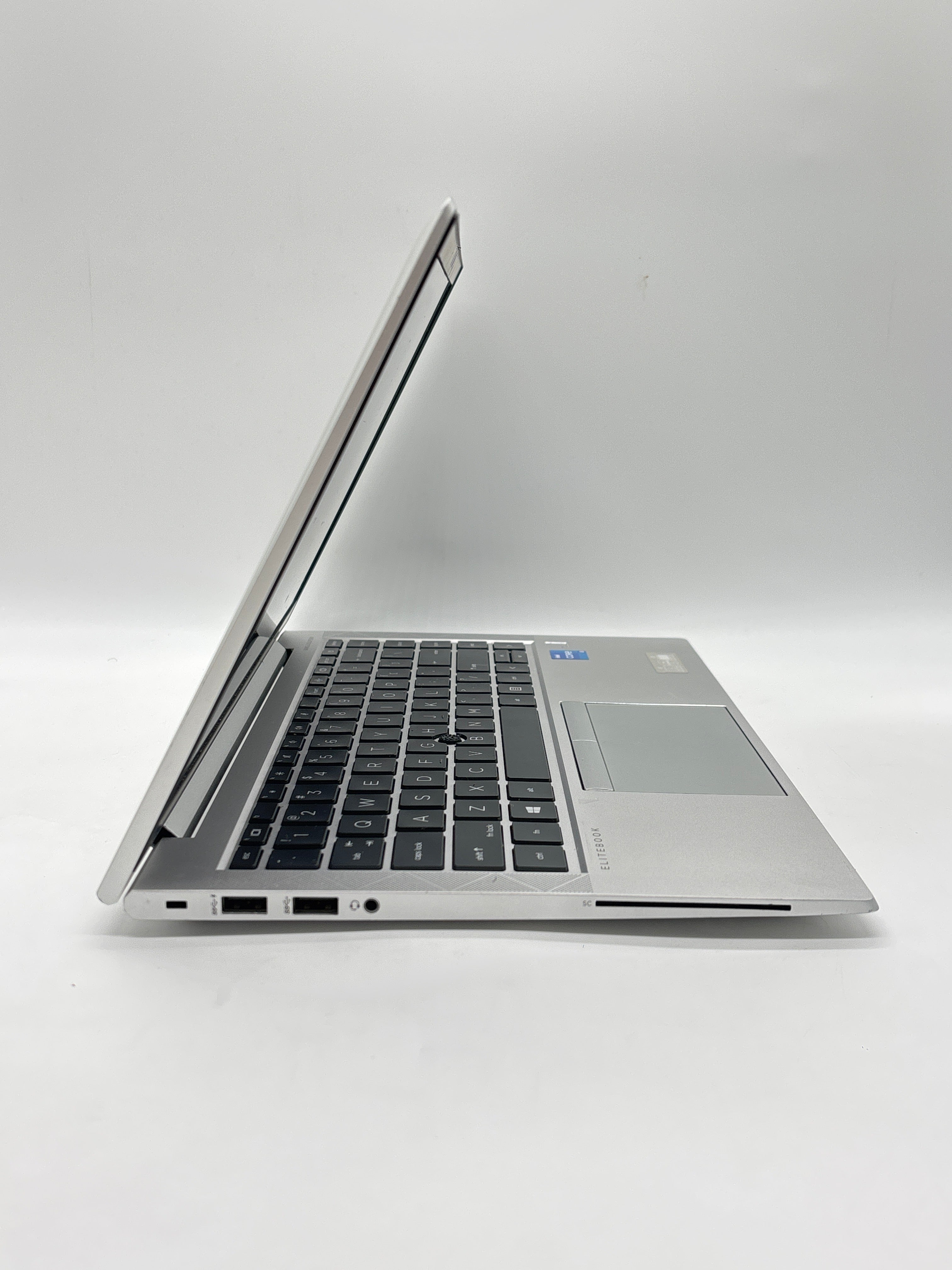HP EliteBook 840 G8 14" i5-1145G7 8GB RAM 256GB SSD - For Parts (READ)