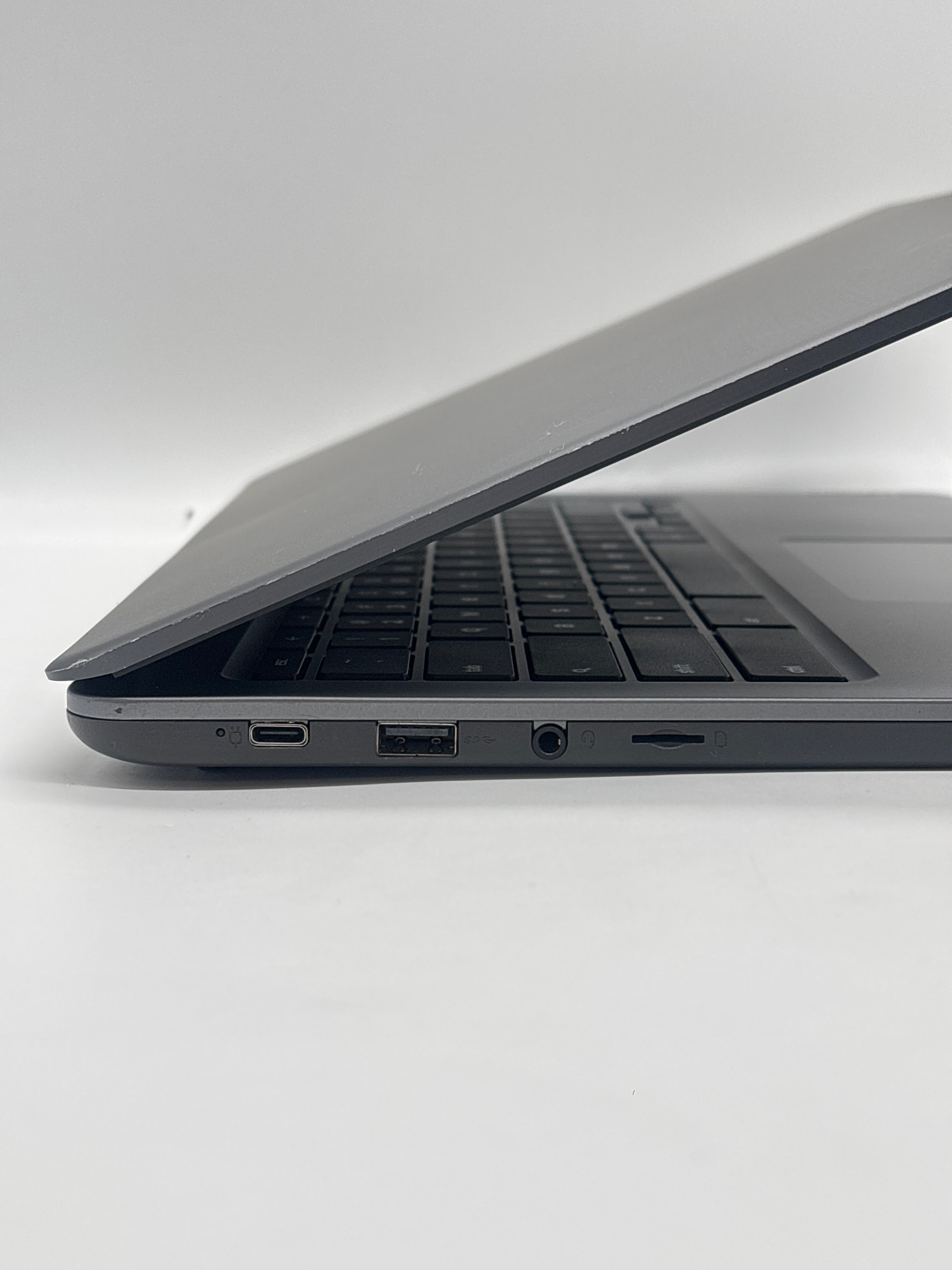 Lenovo 14e ChromeBook Gen 2 AMD 3015Ce 4GB RAM 32GB eMMC