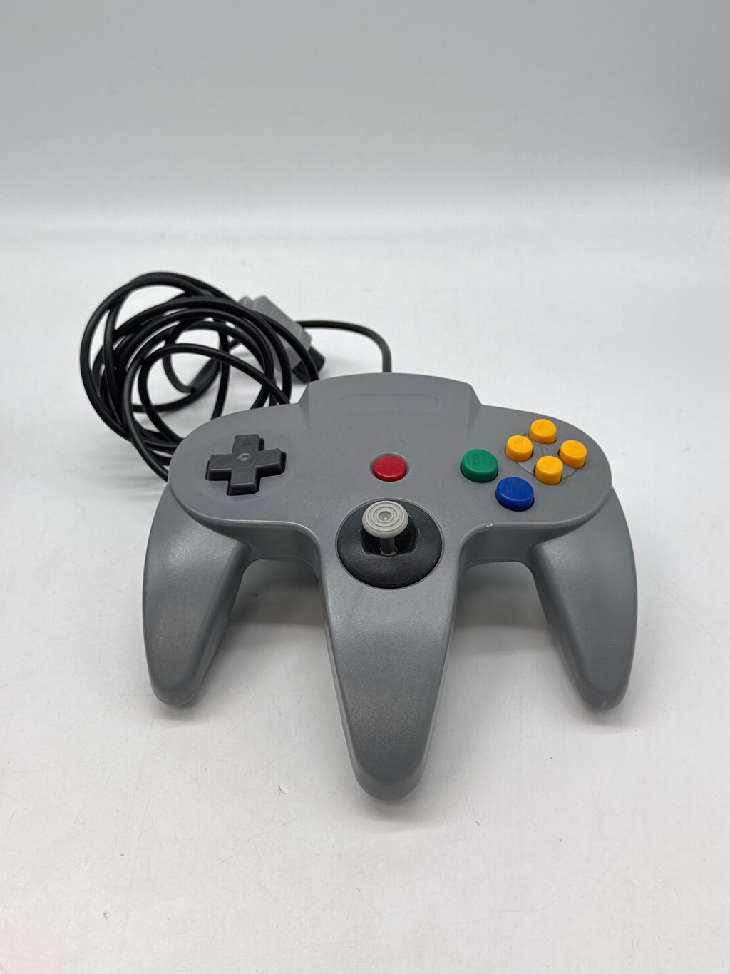 Nintendo 64 NUS-001 Home Console w/Controllers - Used