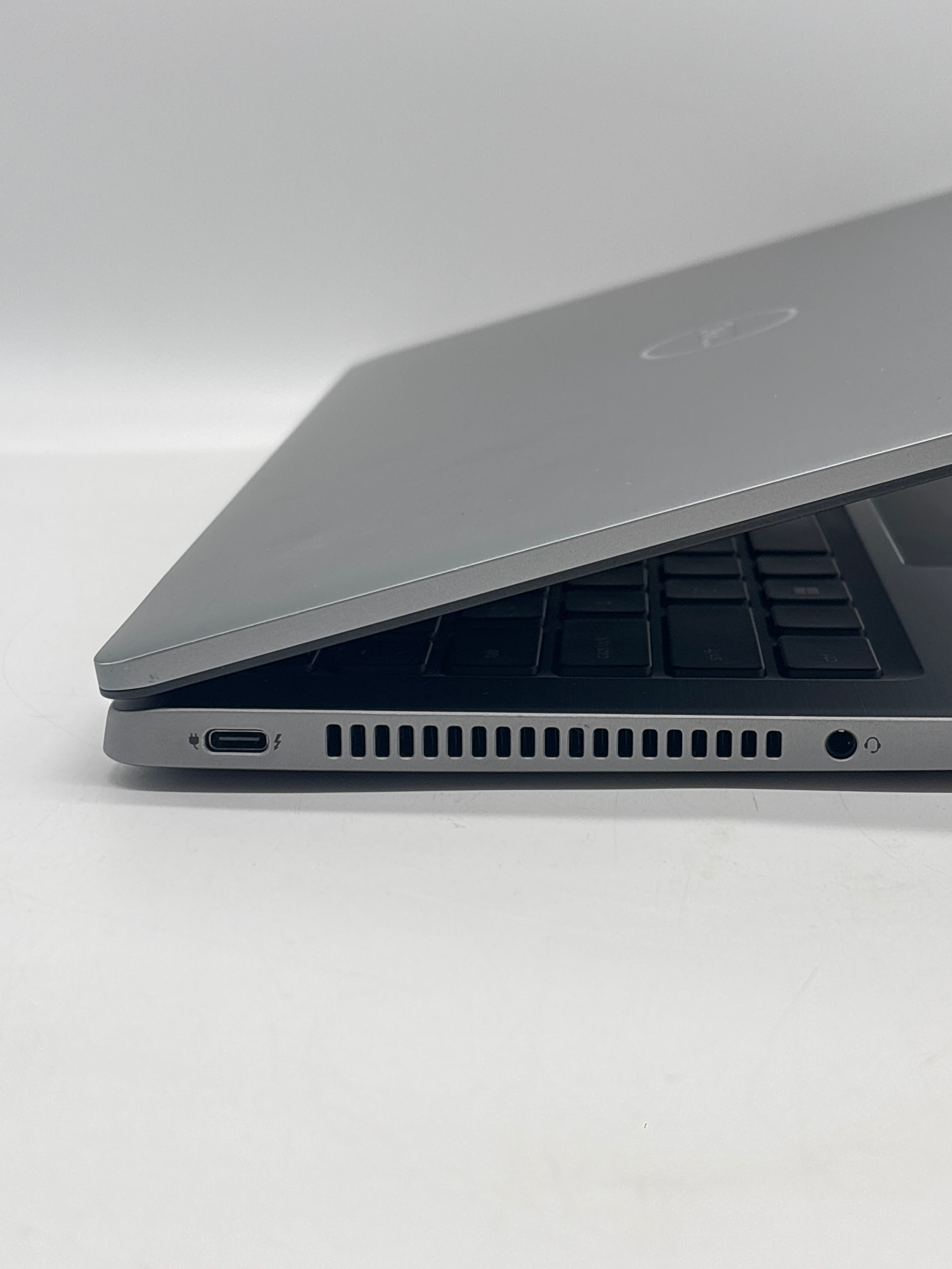 Dell Latitude 7430 i7-1265U 16GB RAM 256GB SSD