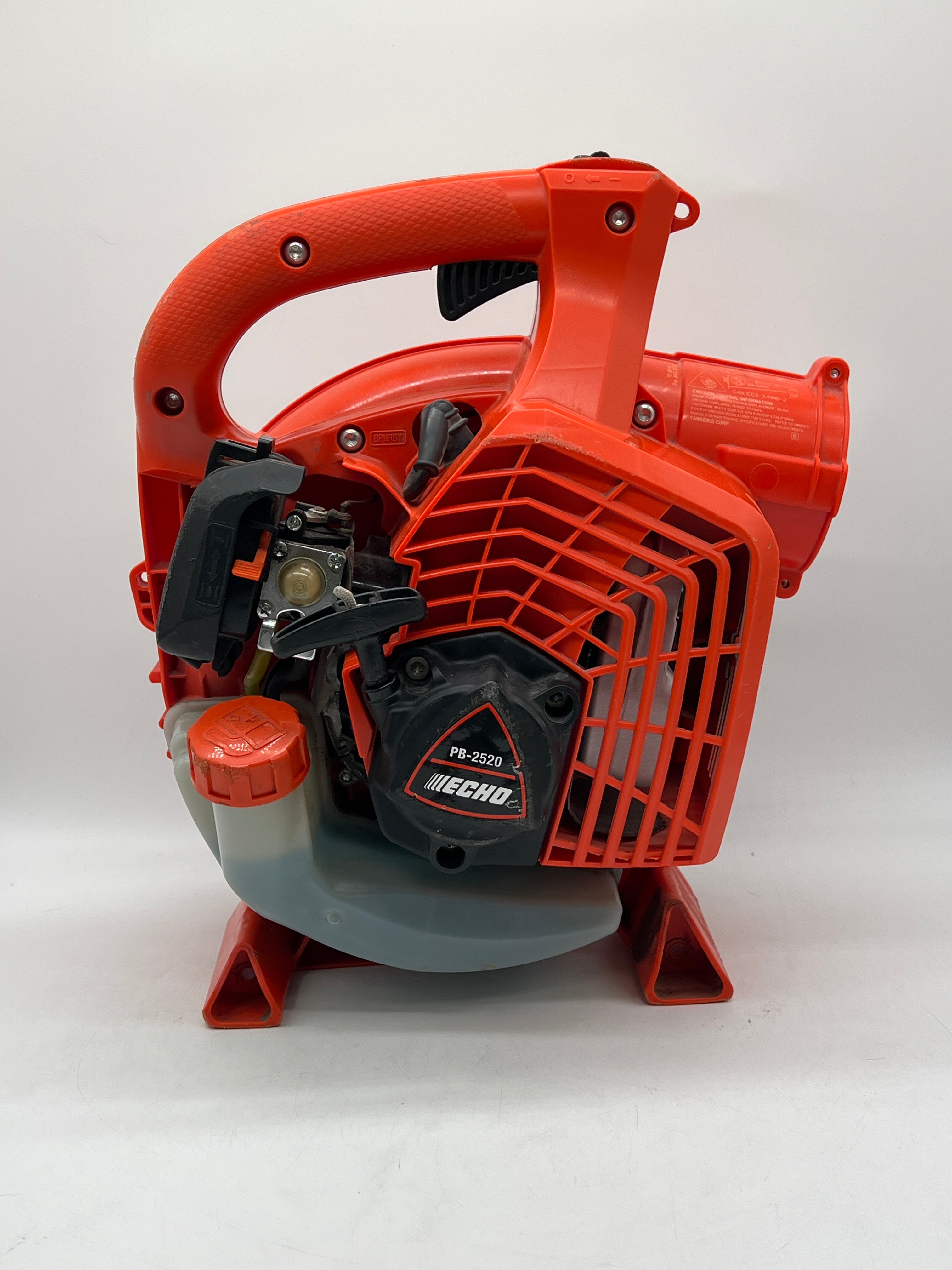 Echo PB 2520 Black 170 MPH 453 CFM 25.4cc Gas Powered Handheld Leaf Blower