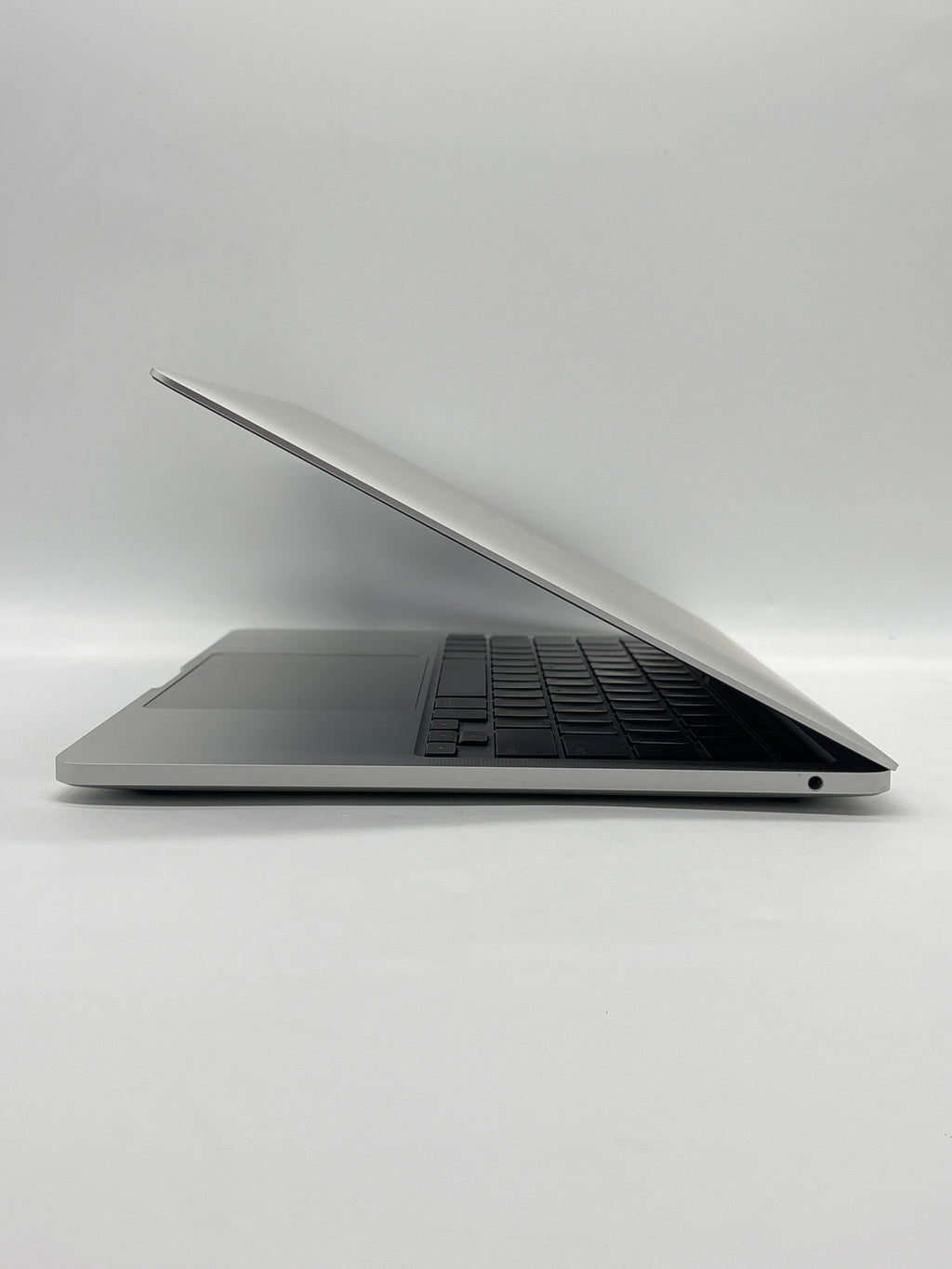 Apple MacBook Pro 13" A2338 M1 8GB RAM 256GB SSD