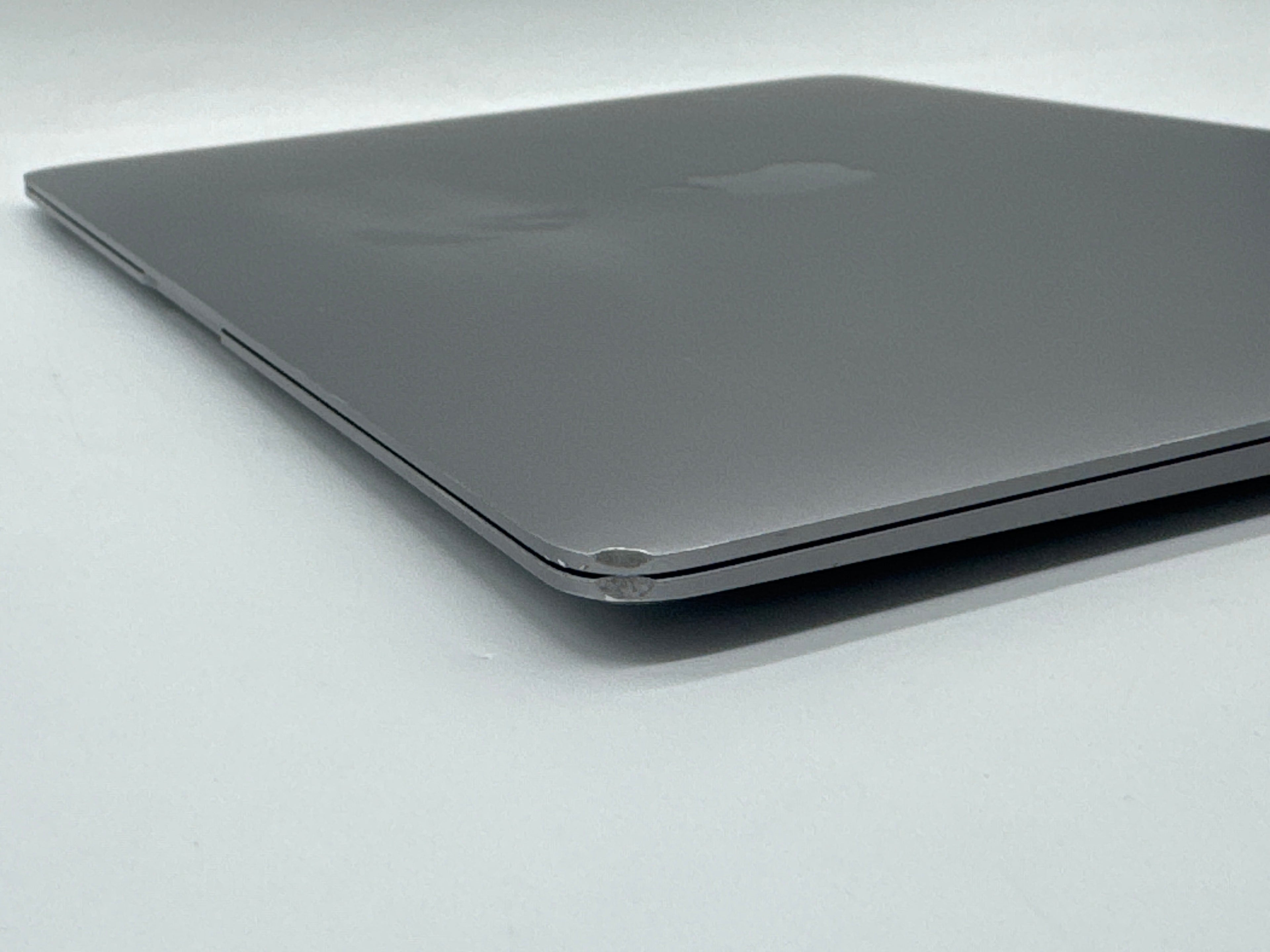 Apple MacBook Air A2337 M1 A2337 2020 8GB RAM 256GB - For Parts (Display Issues)