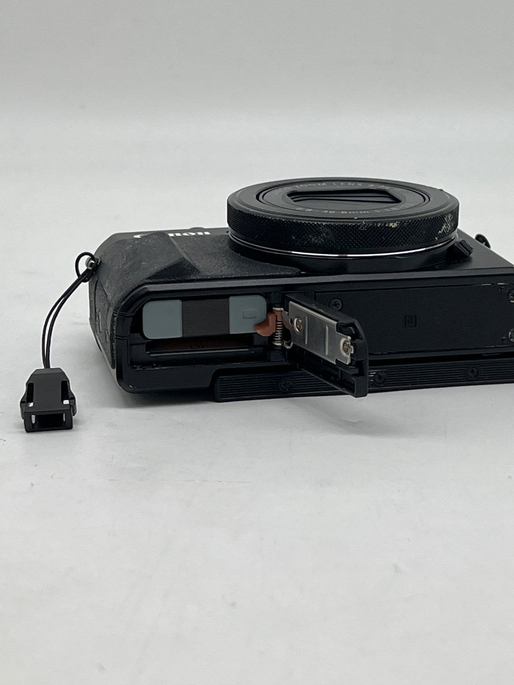 Canon PowerShot G7 X Mark II 20.1MP 4.2x f/1.8 Digital Camera Body - Used