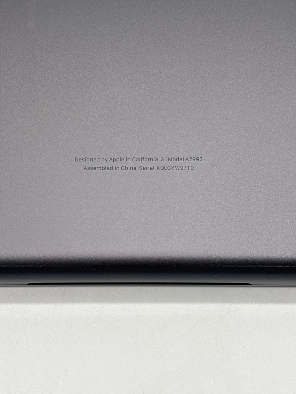 Apple MacBook Pro A2992 M3 Pro 18GB RAM 512GB (Cycle Count 24)