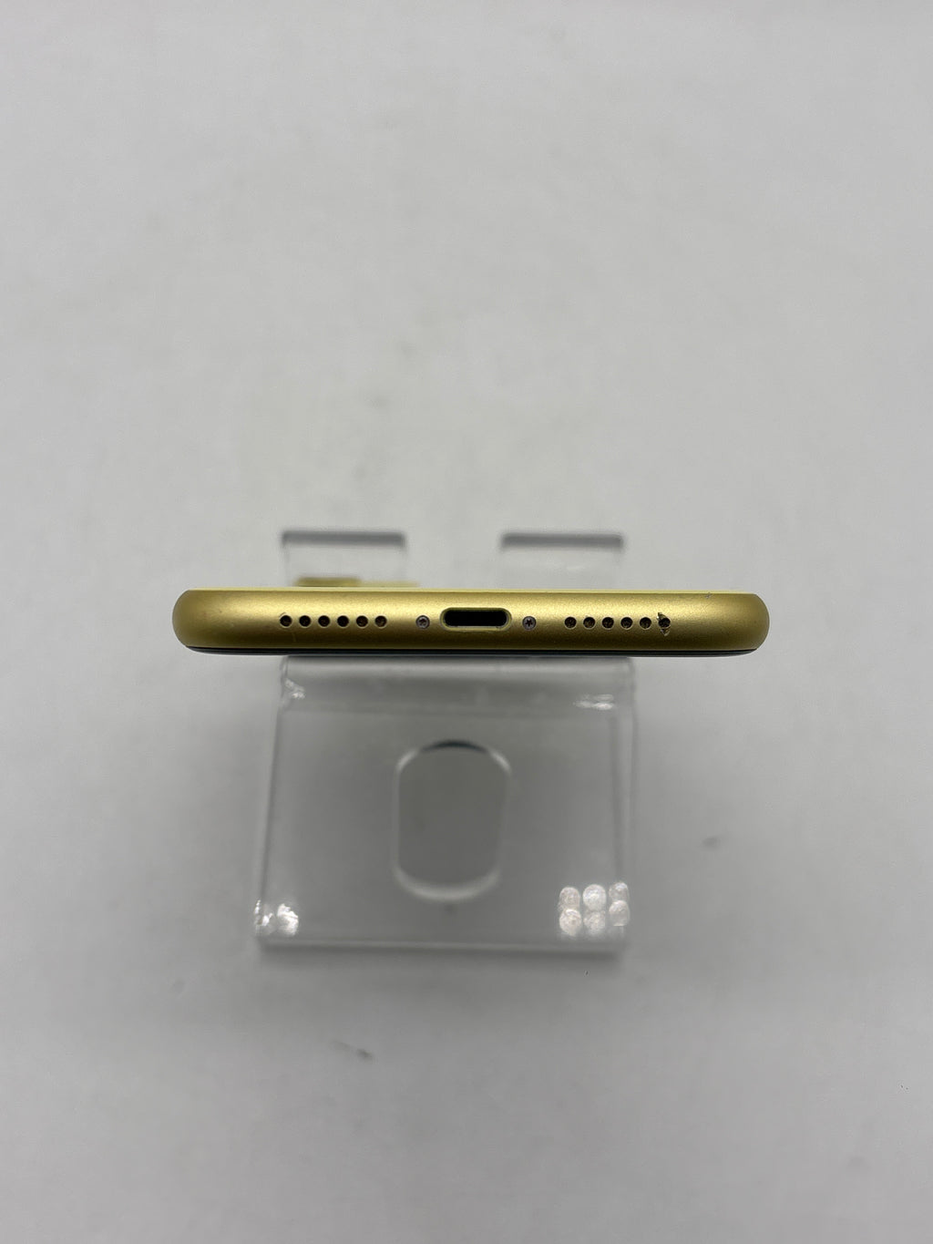 Apple iPhone 11 6.1" 64GB Yellow Unlocked - Service Battery