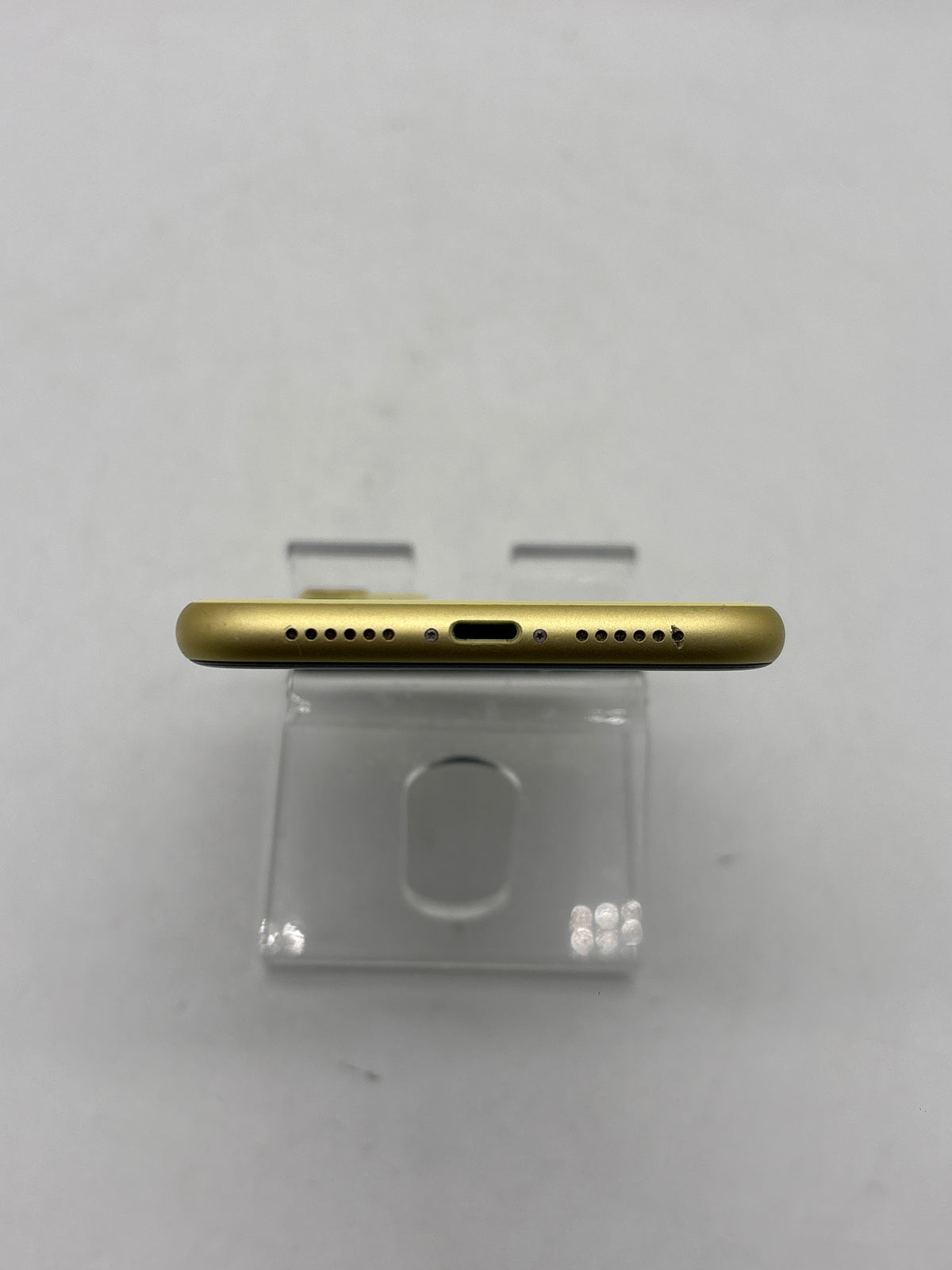 Apple iPhone 11 6.1" 64GB Yellow Unlocked - Service Battery