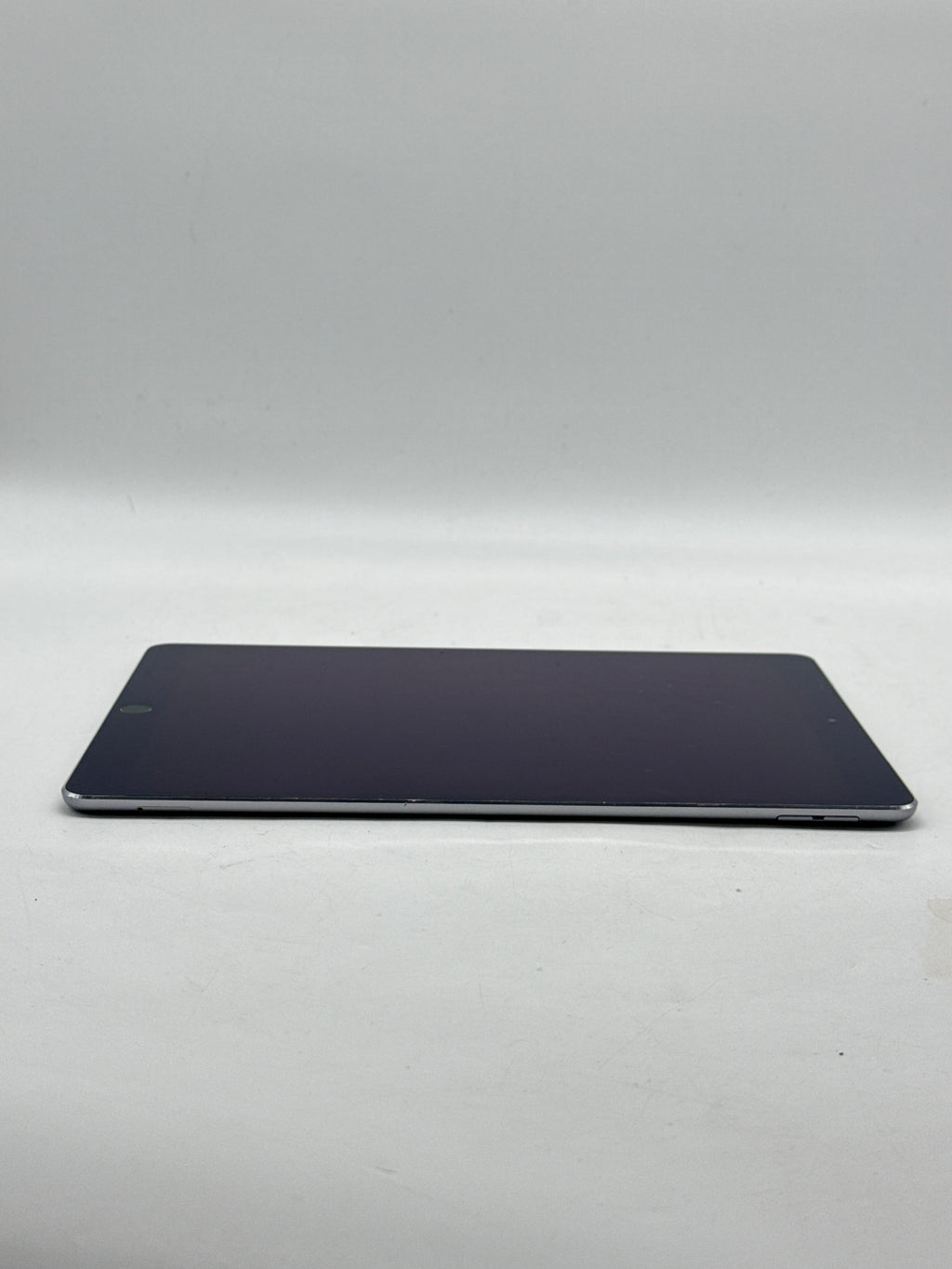 Apple iPad Pro 10.5" A1709 4GB RAM 256GB Wi-Fi + Cellular Space Gray - Used