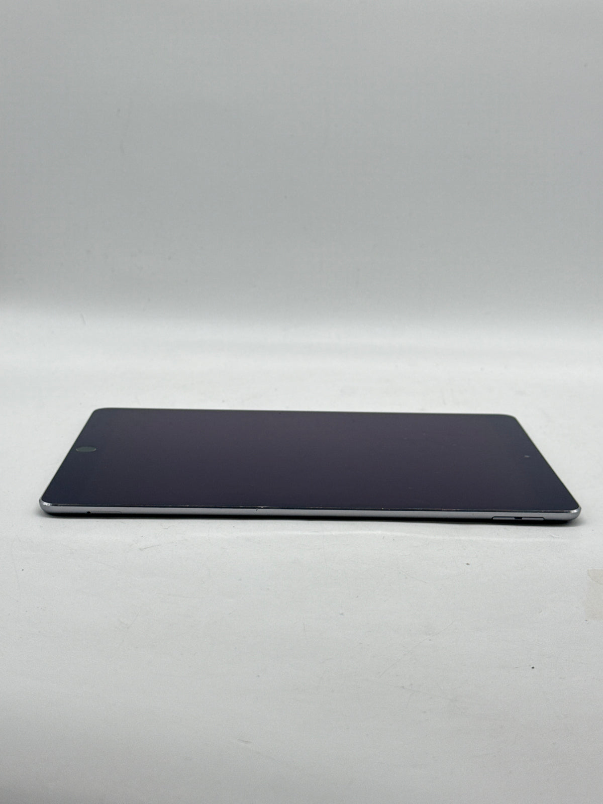 Apple iPad Pro 10.5" A1709 4GB RAM 256GB Wi-Fi + Cellular Space Gray - Used