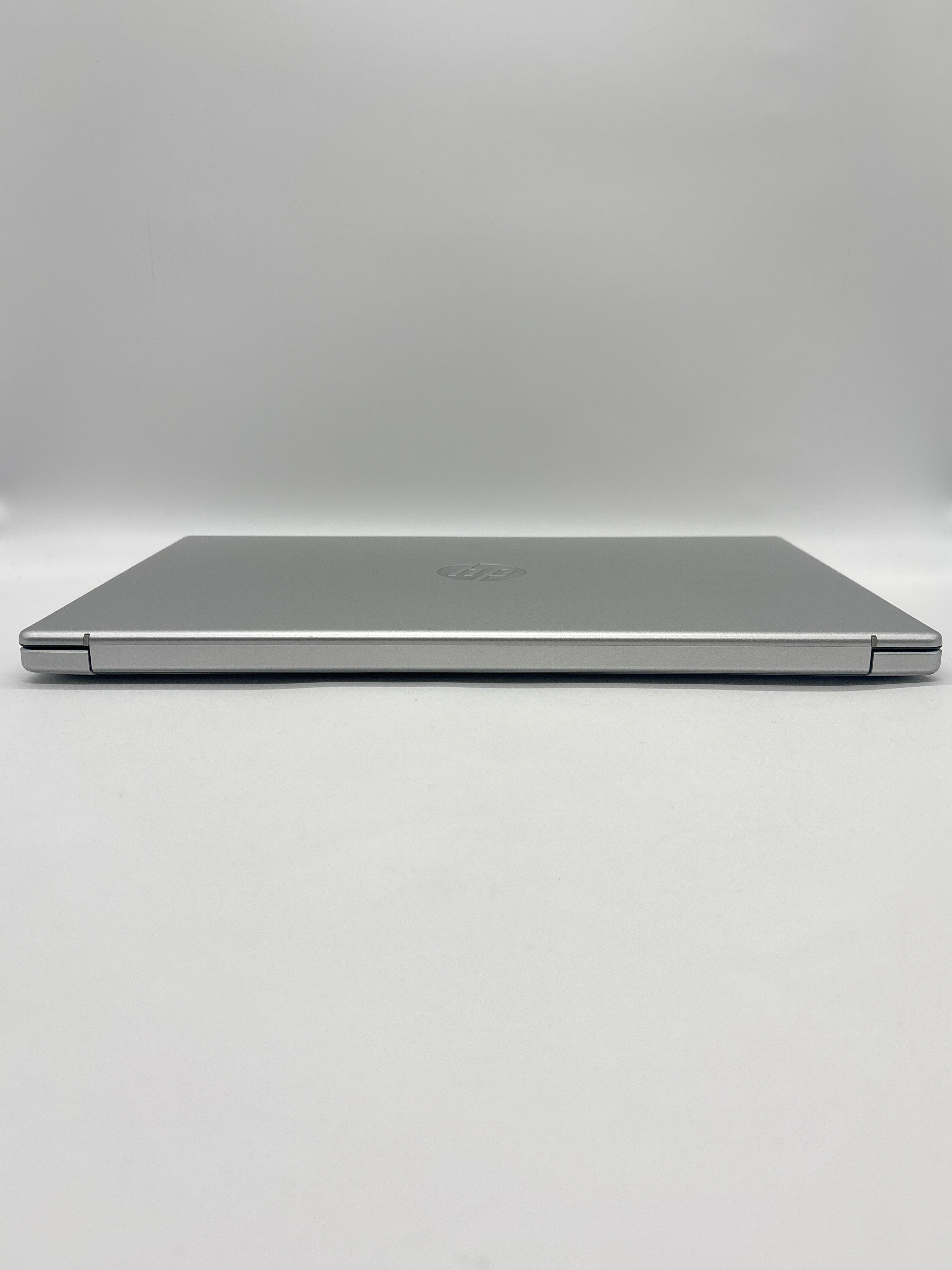 HP 15-FC0047WM AMD Ryzen 7 7730U 16GB RAM 512GB SSD - Used