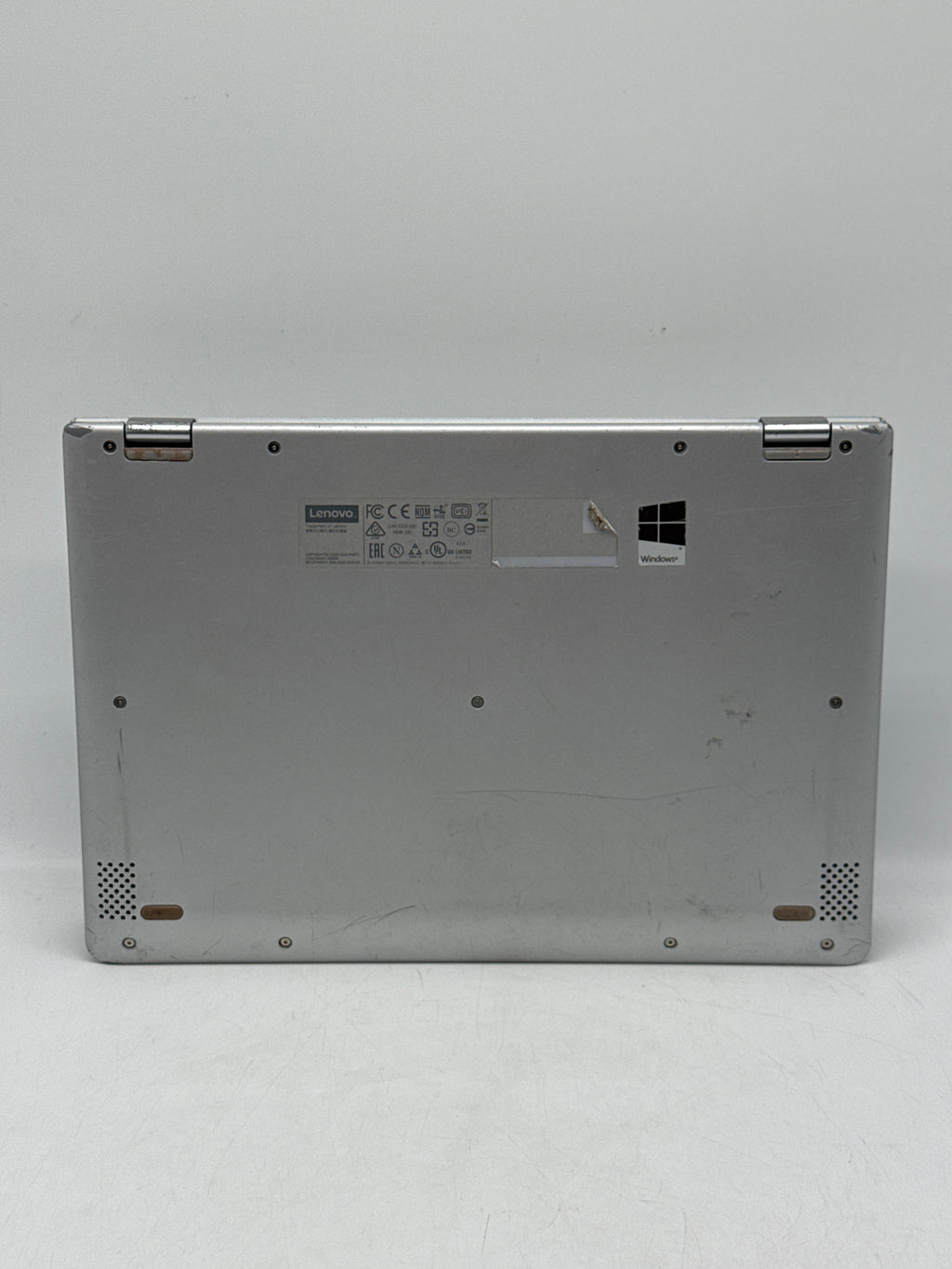 Lenovo Yoga 80V6 14" Intel i5-7Y54 8GB RAM 128GB SSD Silver - Used