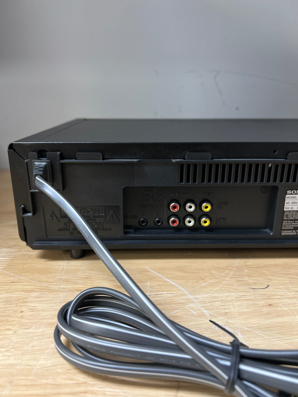 Sony SLV-998HF VHS VCR Video Cassette Recorder - Used