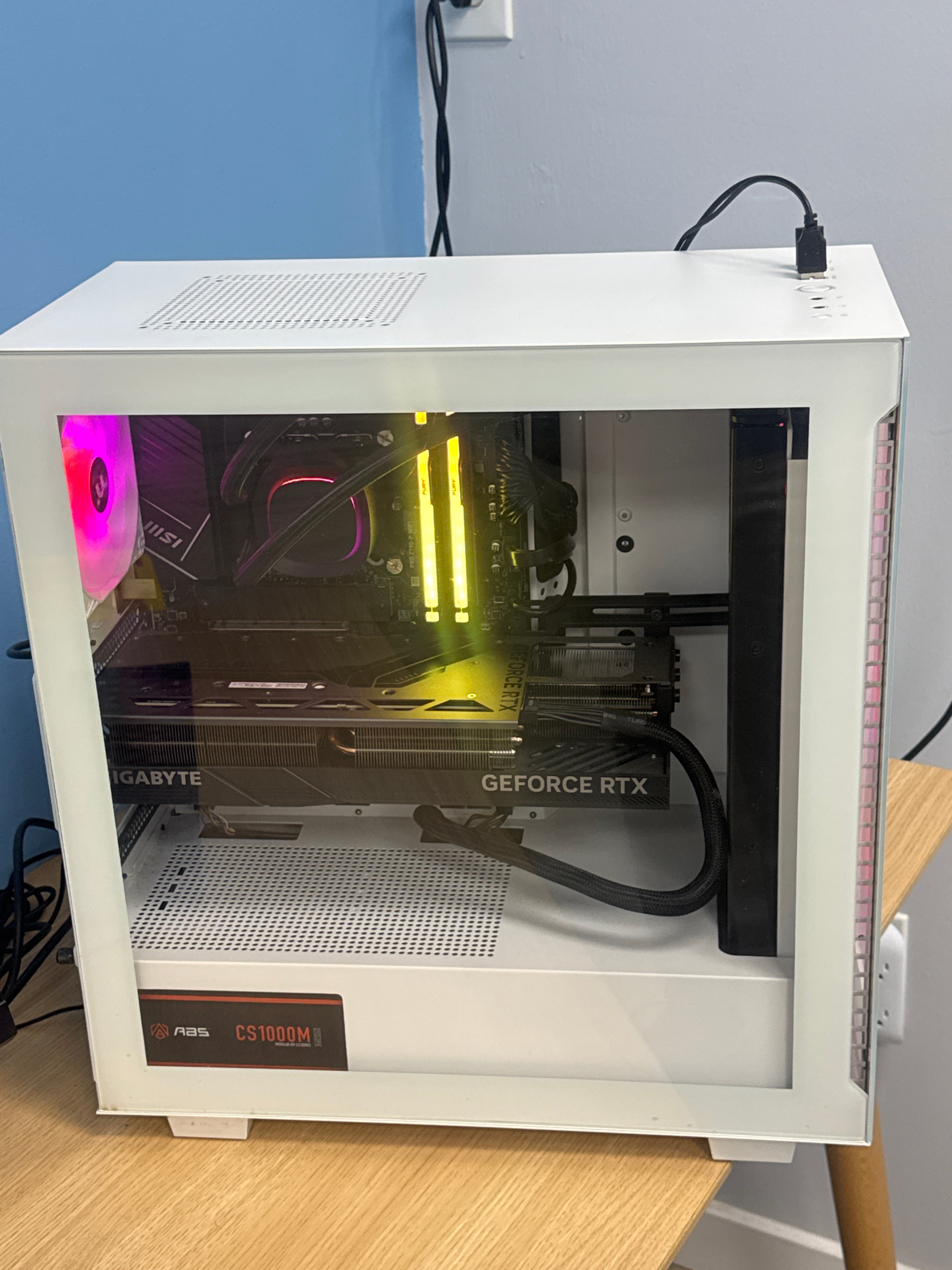 Gaming PC Intel Core i9-14900KF 32GB RAM 2TB SSD RTX 4080 Super - Used