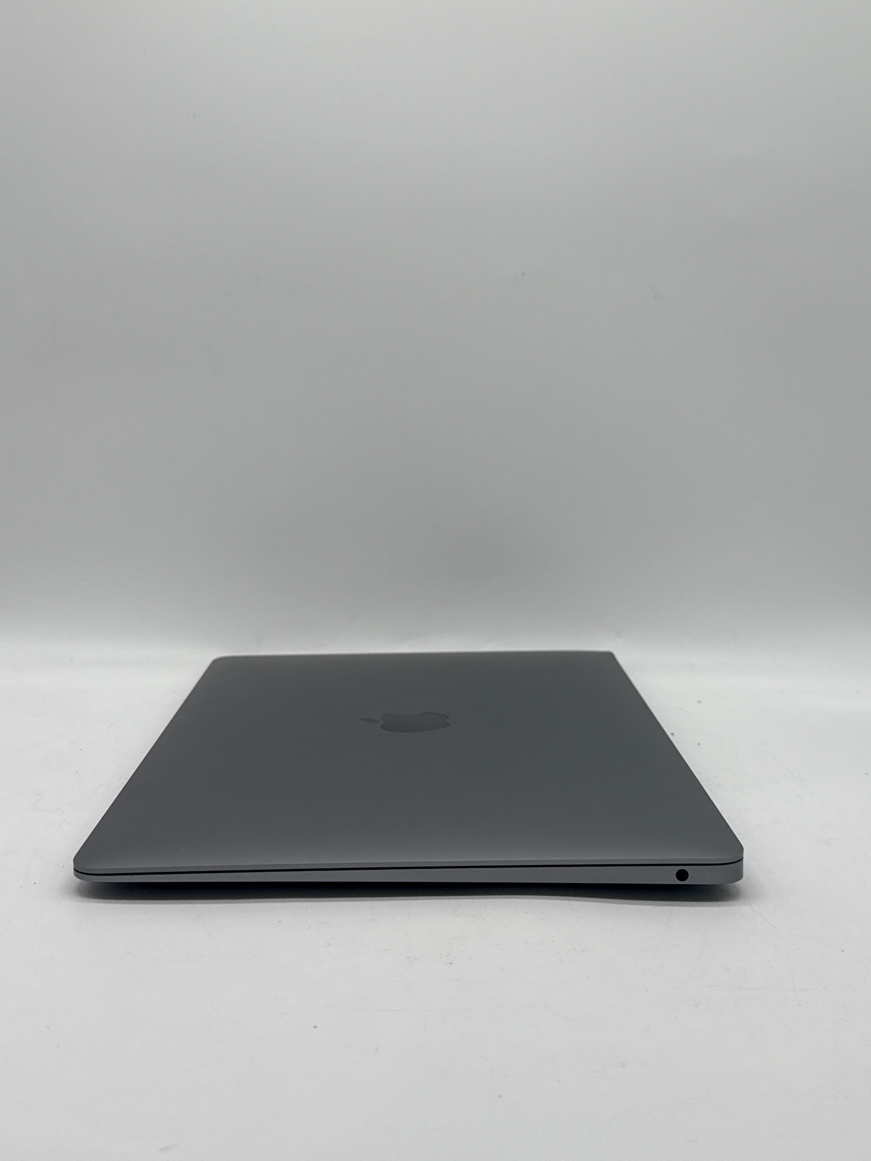 Apple MacBook Air 13" M1 A2337 8GB RAM 256GB SSD - Used