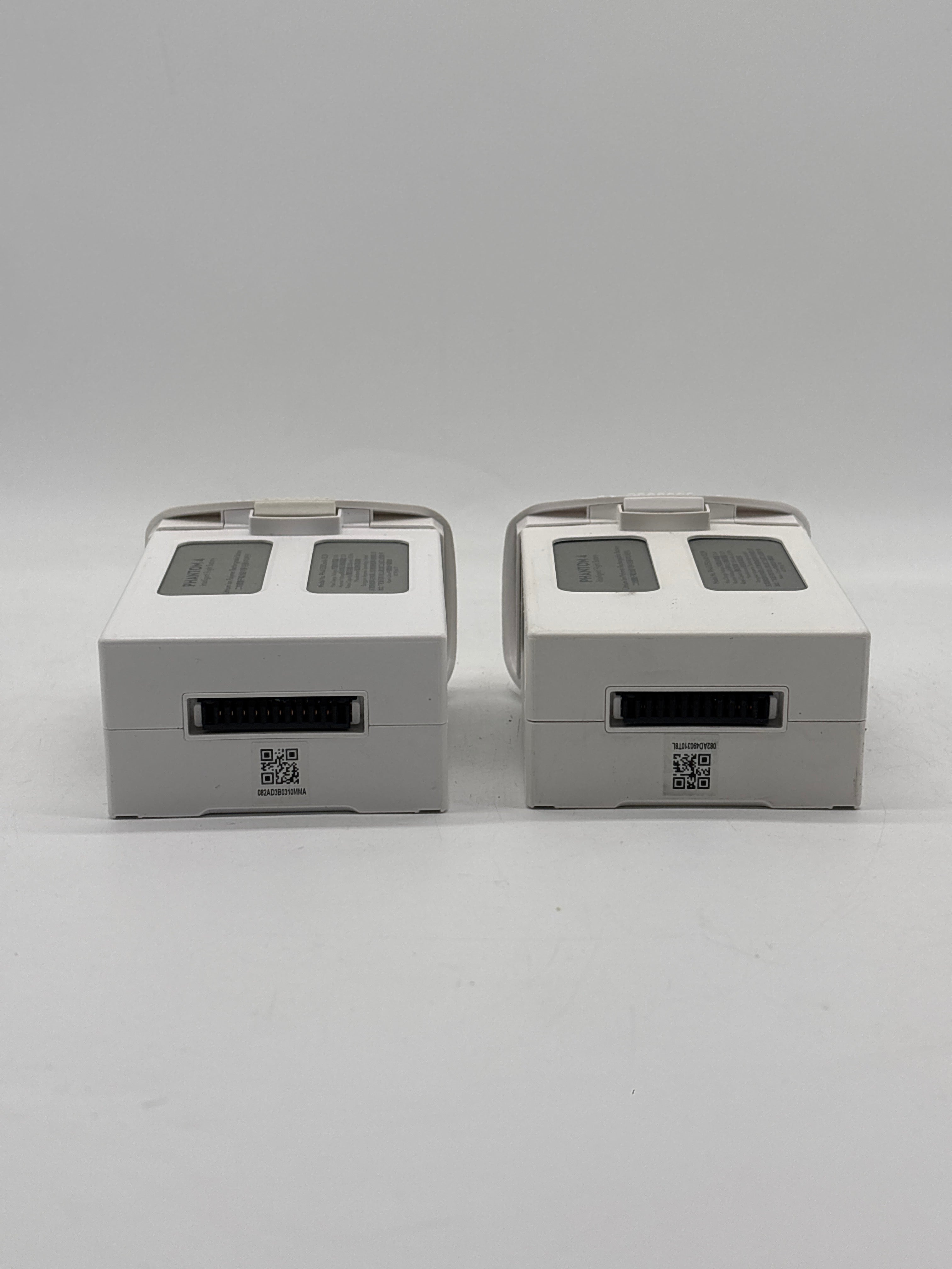 DJI Phantom 4 Drone WM330A Controller 2 Batteries and Case - For Parts (Read DESC)