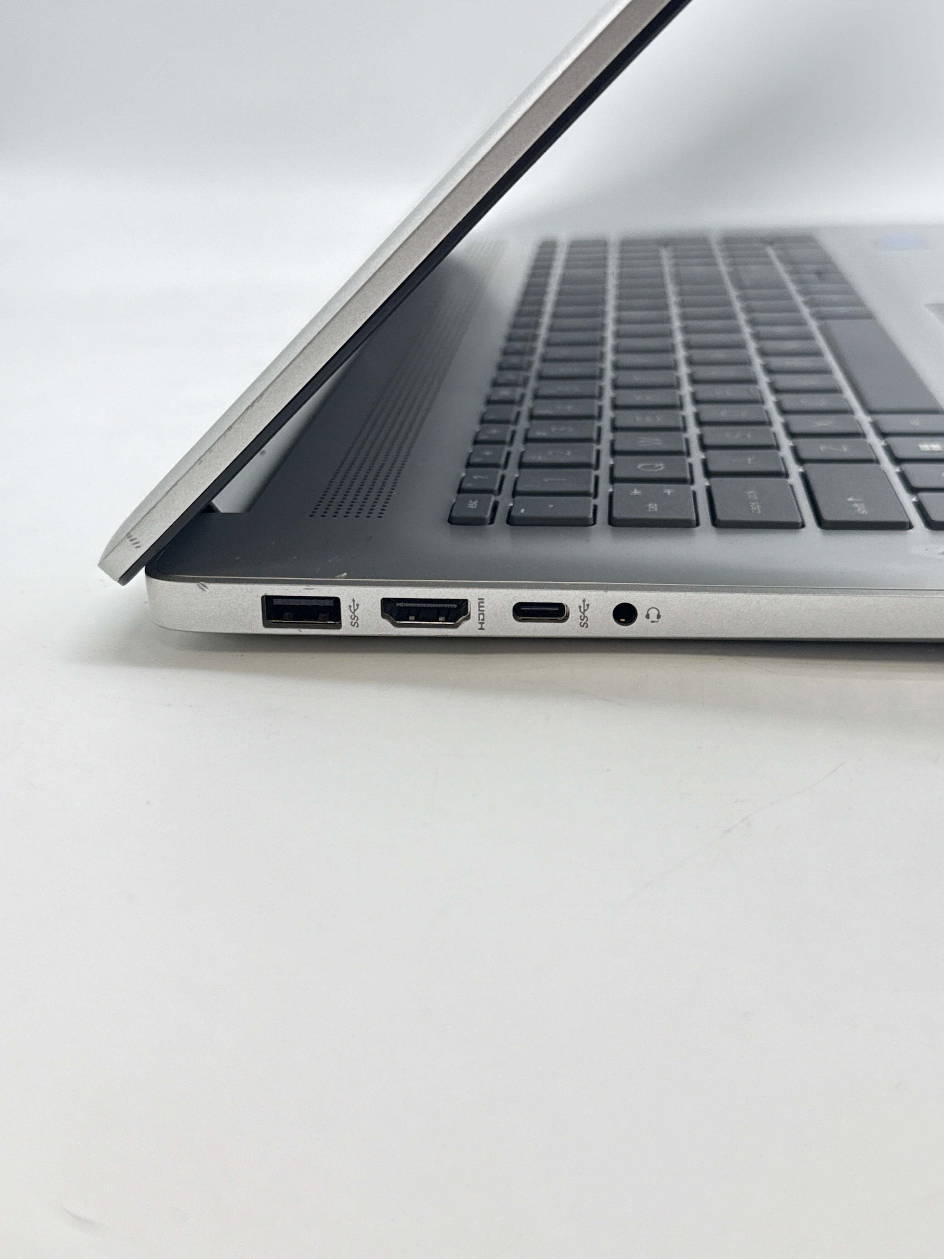 HP Laptop 17-cn0xxx 17.3" Pentium Silver N5030 4GB RAM 128GB SSD - Used