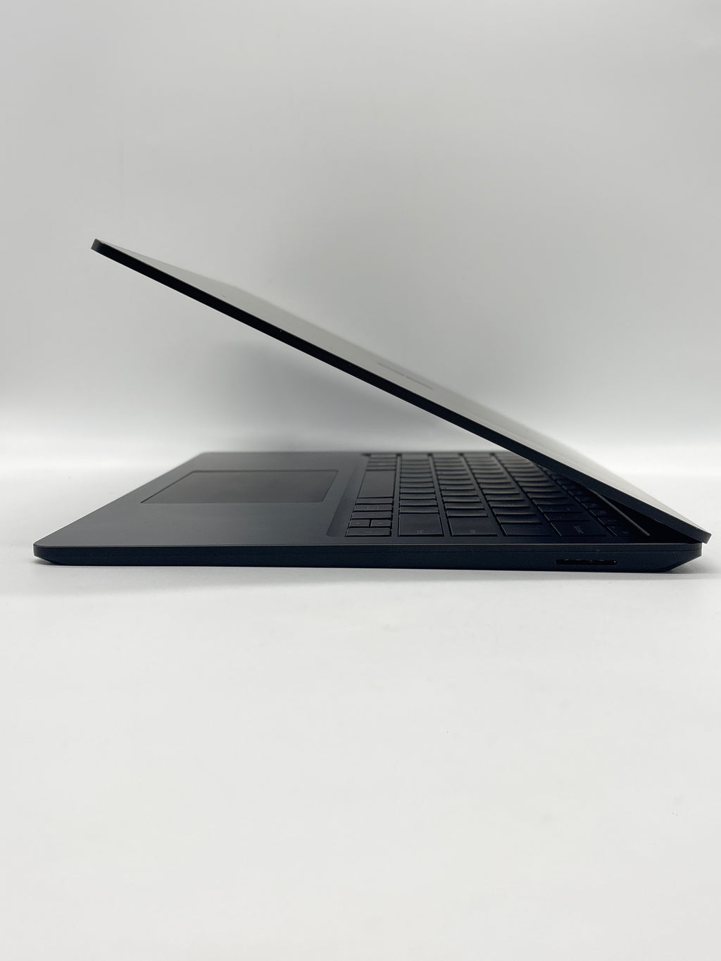 Microsoft Surface Laptop 4 i5-1135G7 8GB RAM 512GB SSD - For Parts (Cracked Screen)