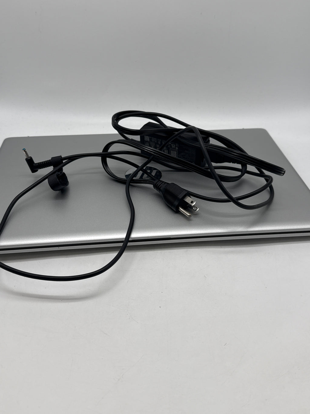 HP Laptop 17-cn0xxx 17.3" Pentium Silver N5030 4GB RAM 128GB SSD - Used
