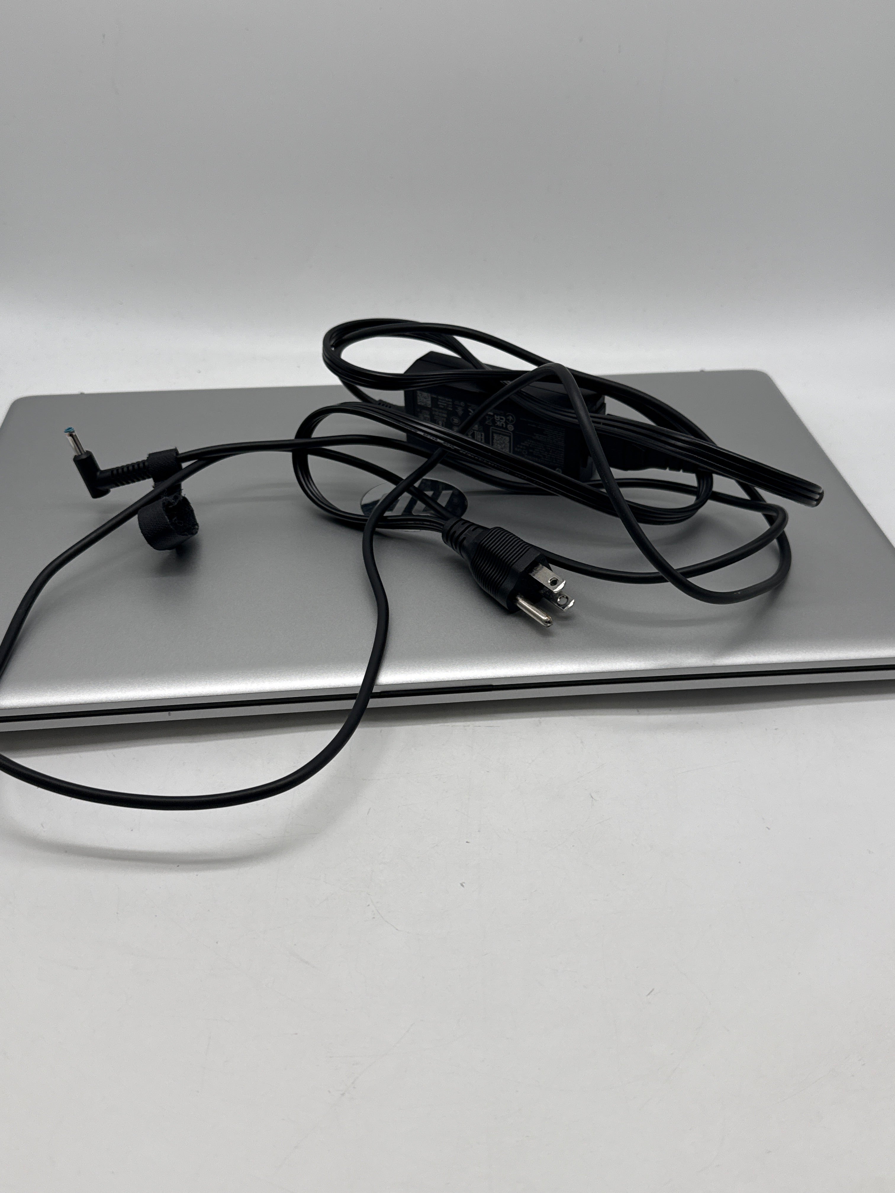 HP Laptop 17-cn0xxx 17.3" Pentium Silver N5030 4GB RAM 128GB SSD - Used