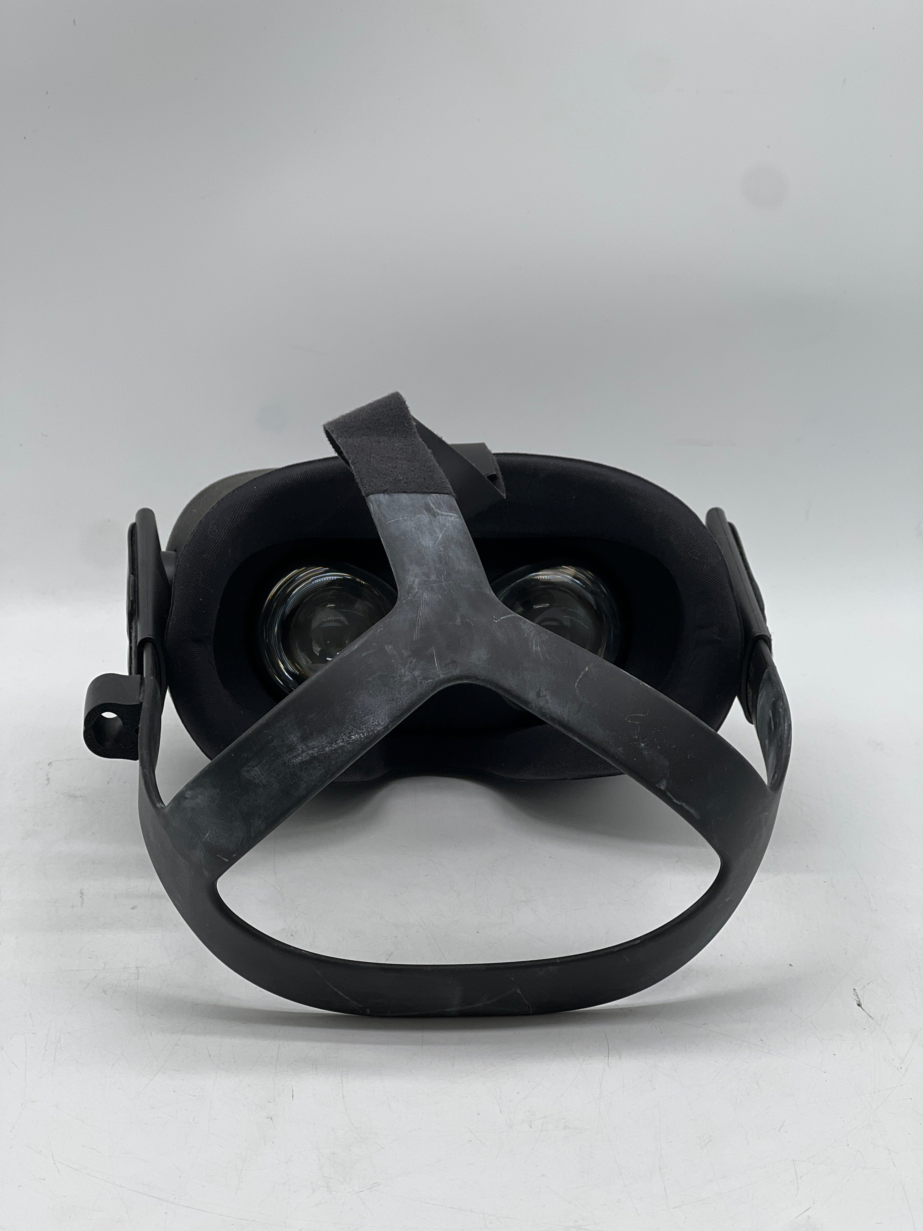 Meta Oculus Quest 1 Standalone VR Headset 64GB Black - Used