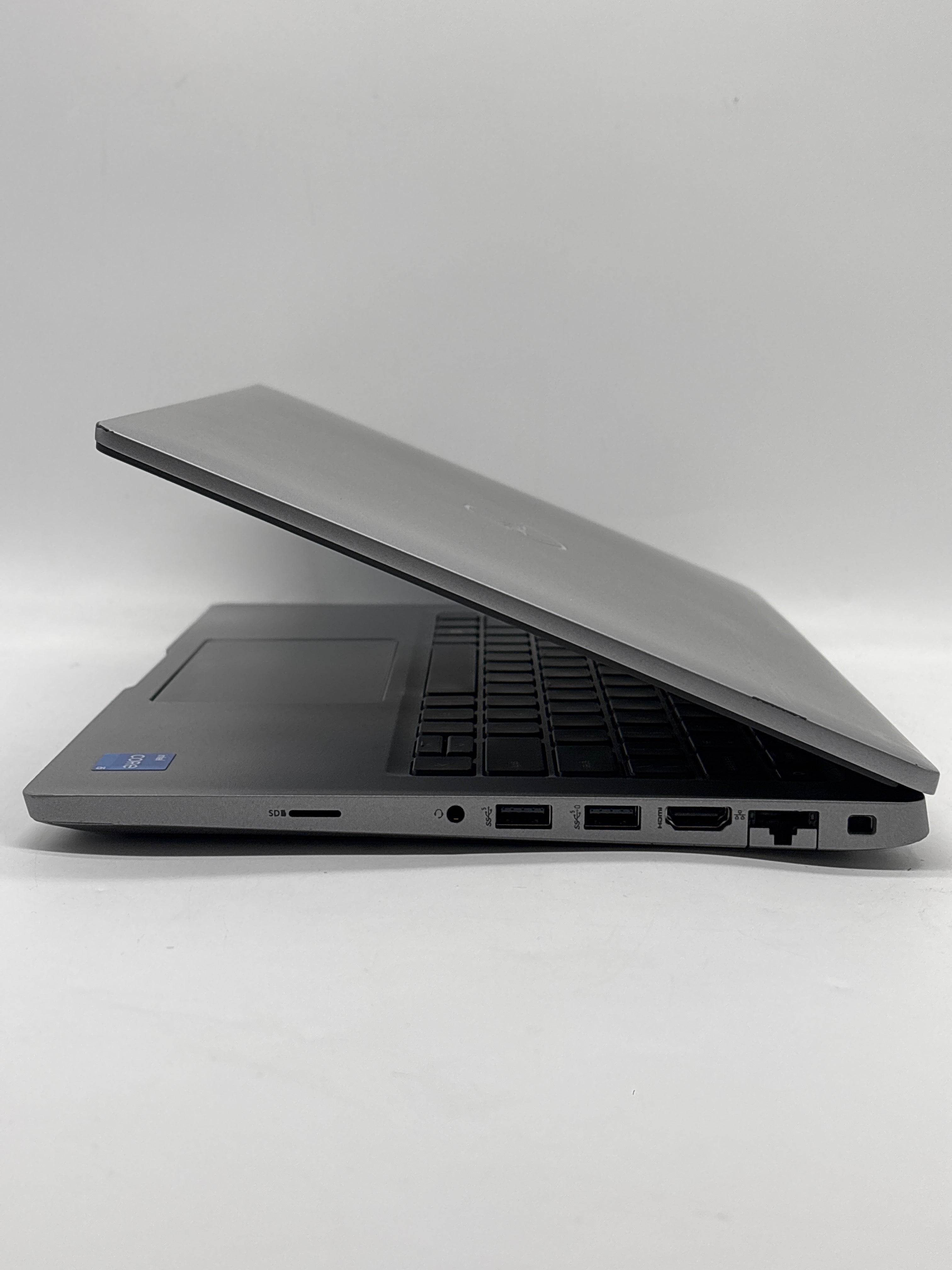 Dell Latitude 5430 14" Core i5-1235U 16GB RAM 256GB SSD Gray - Used