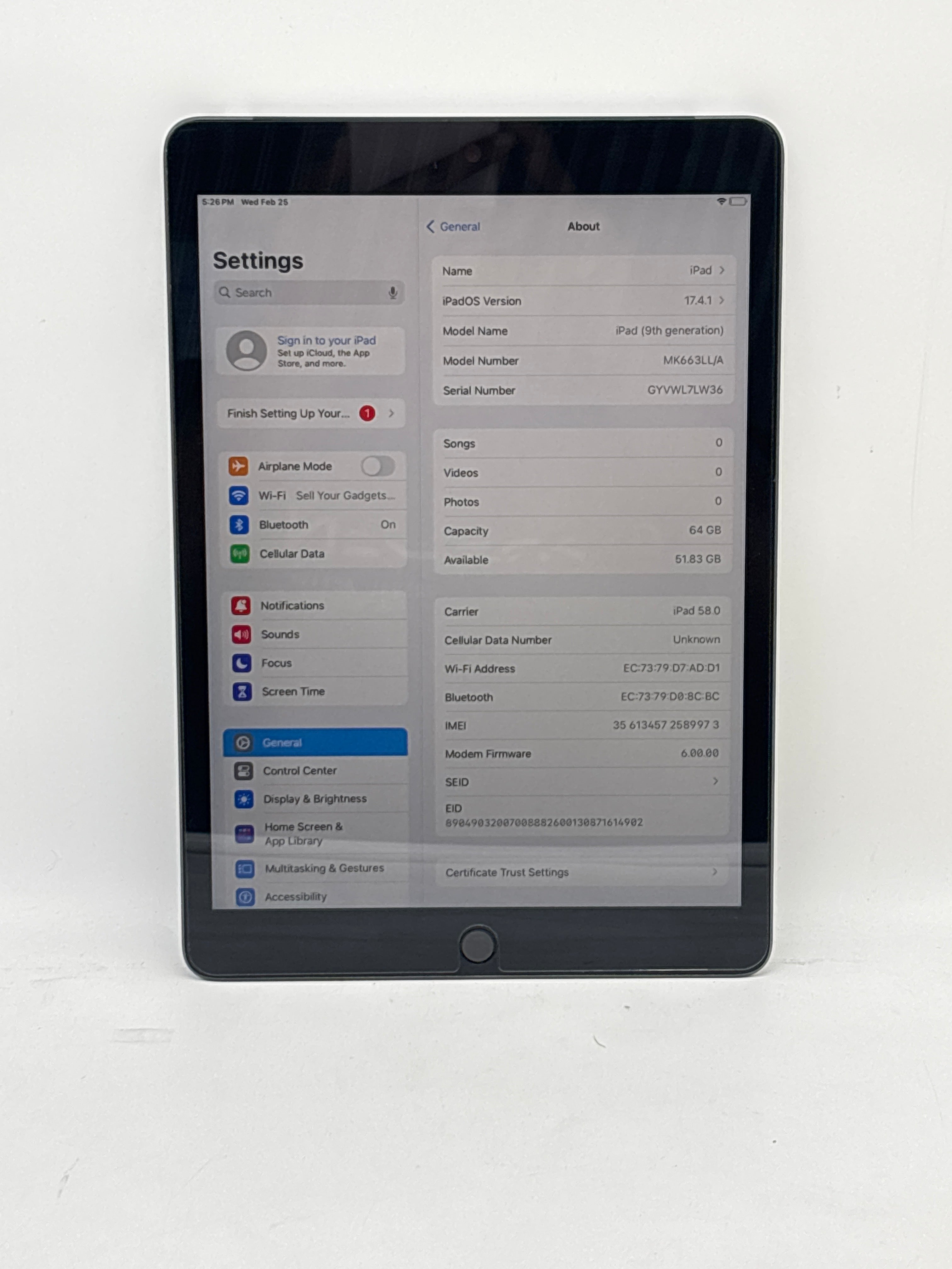 Apple iPad (9th Gen) A2603 64GB Gray Unlocked Wi-Fi + 4G LTE - Used