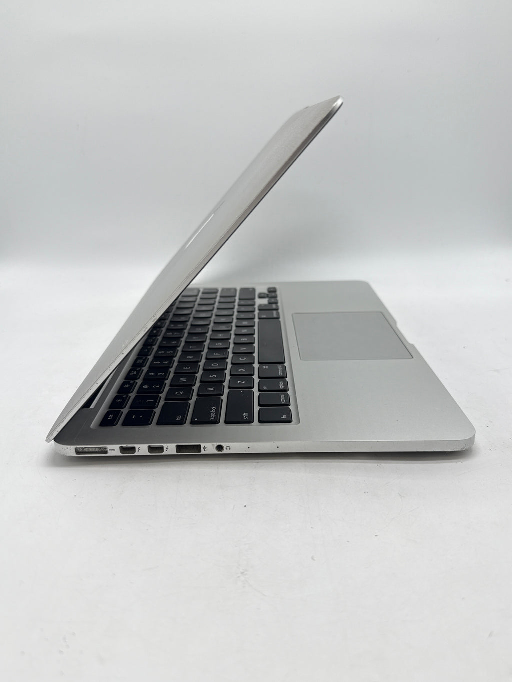 Apple MacBook Pro 15" A1398 i5 8gb RAM 256GB Flash Storage - Used