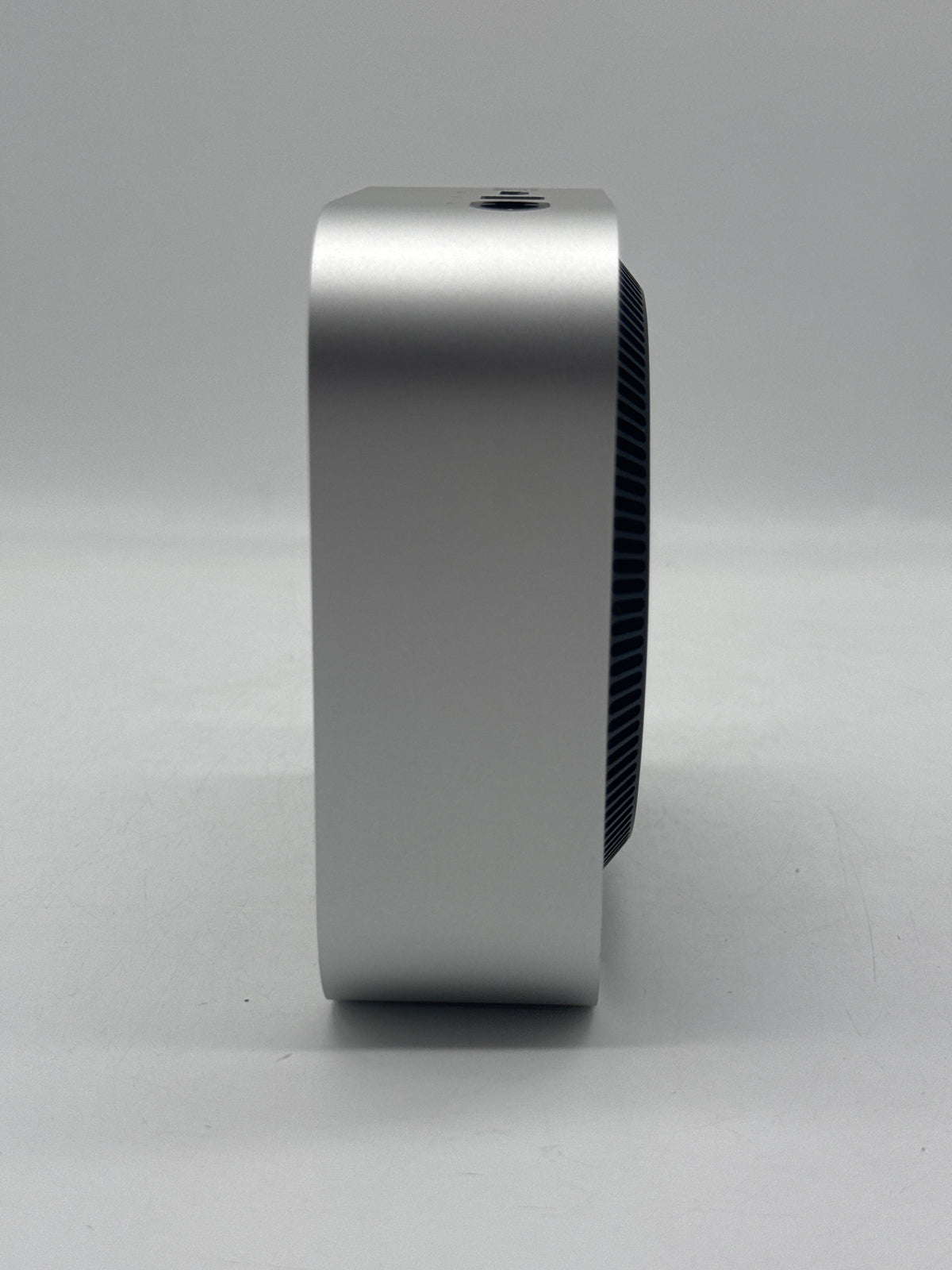 Apple Mac Mini M4 A3238 16GB RAM 256GB SSD 10-Core GPU Silver - Used