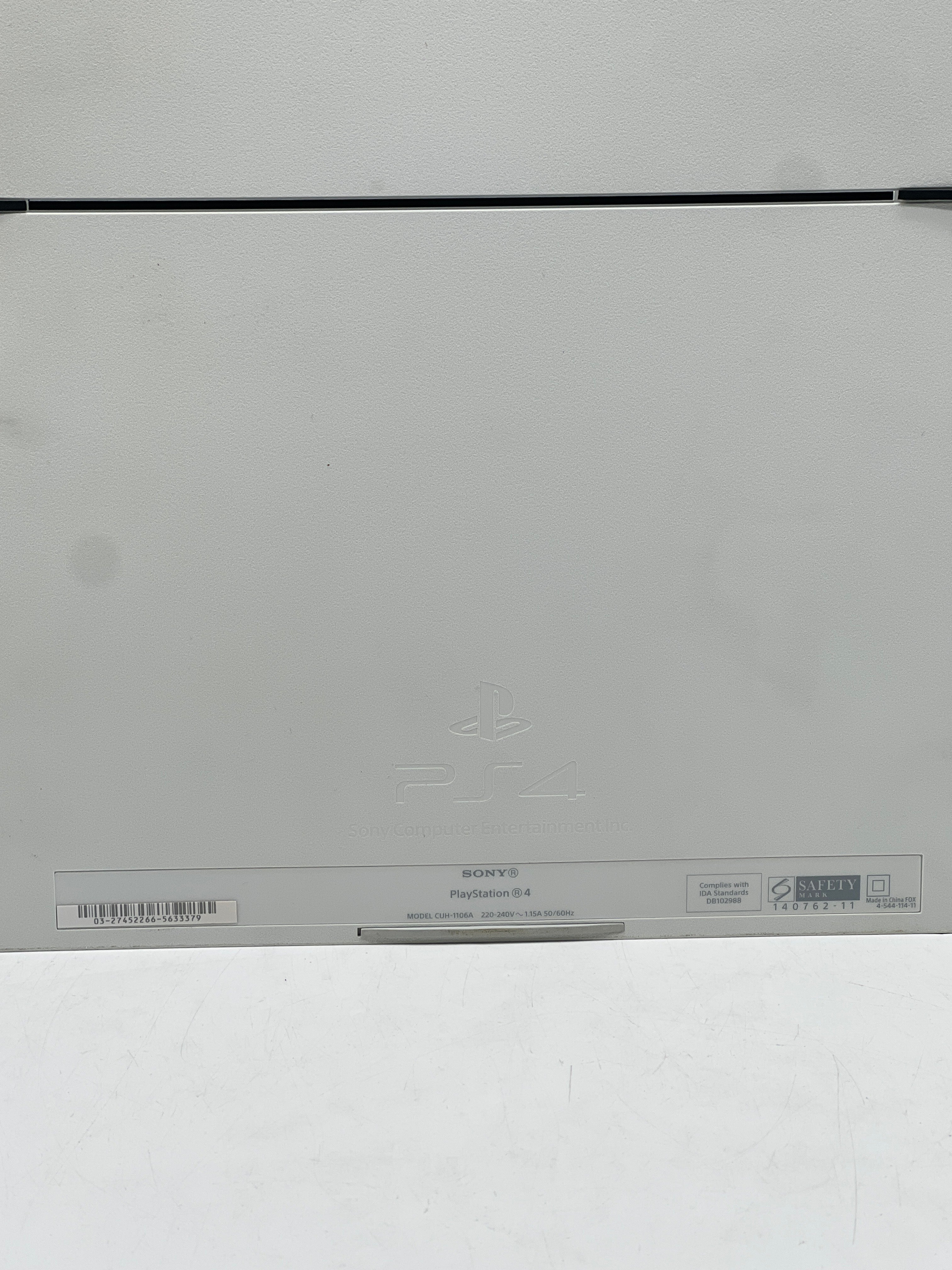 Sony PlayStation 4 CUH-1106A 500GB White Standard Edition - Used