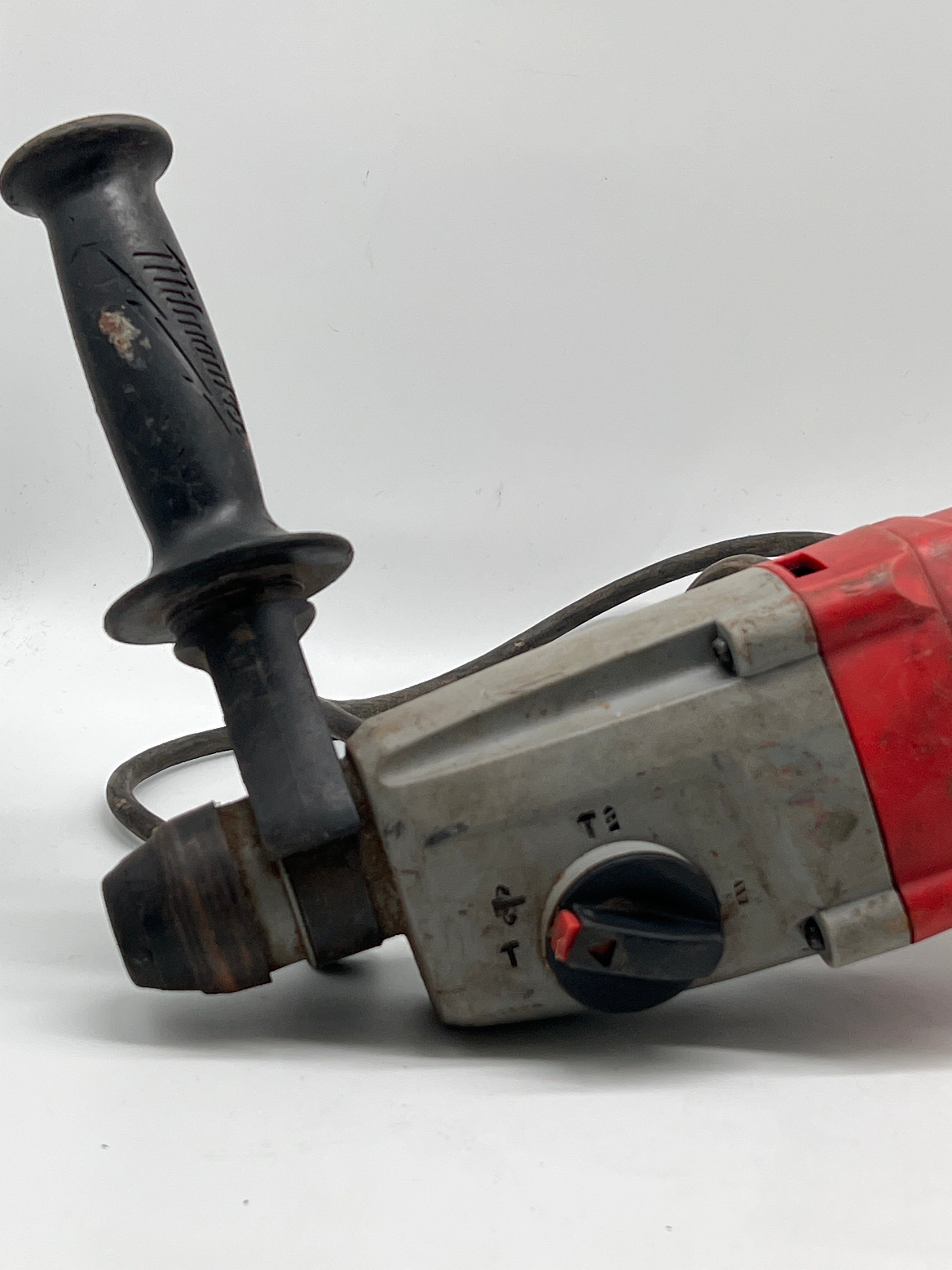 Milwaukee 5262-21 8 Amp Corded SDS Plus Rotary Hammer - For Parts