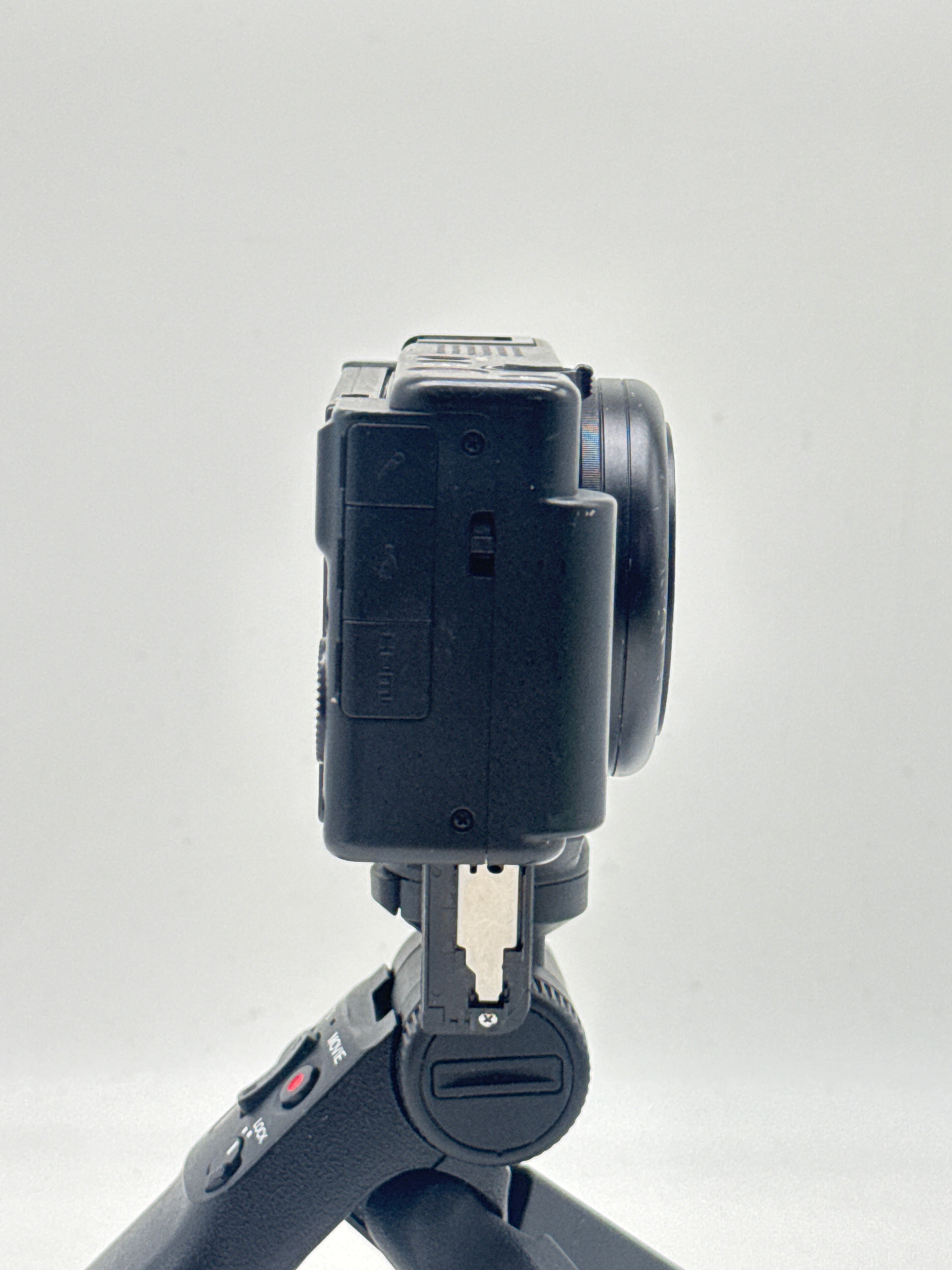 Sony ZV-1F 20.1MP 4K Camera Black W/GP-VPT2BT Tripod