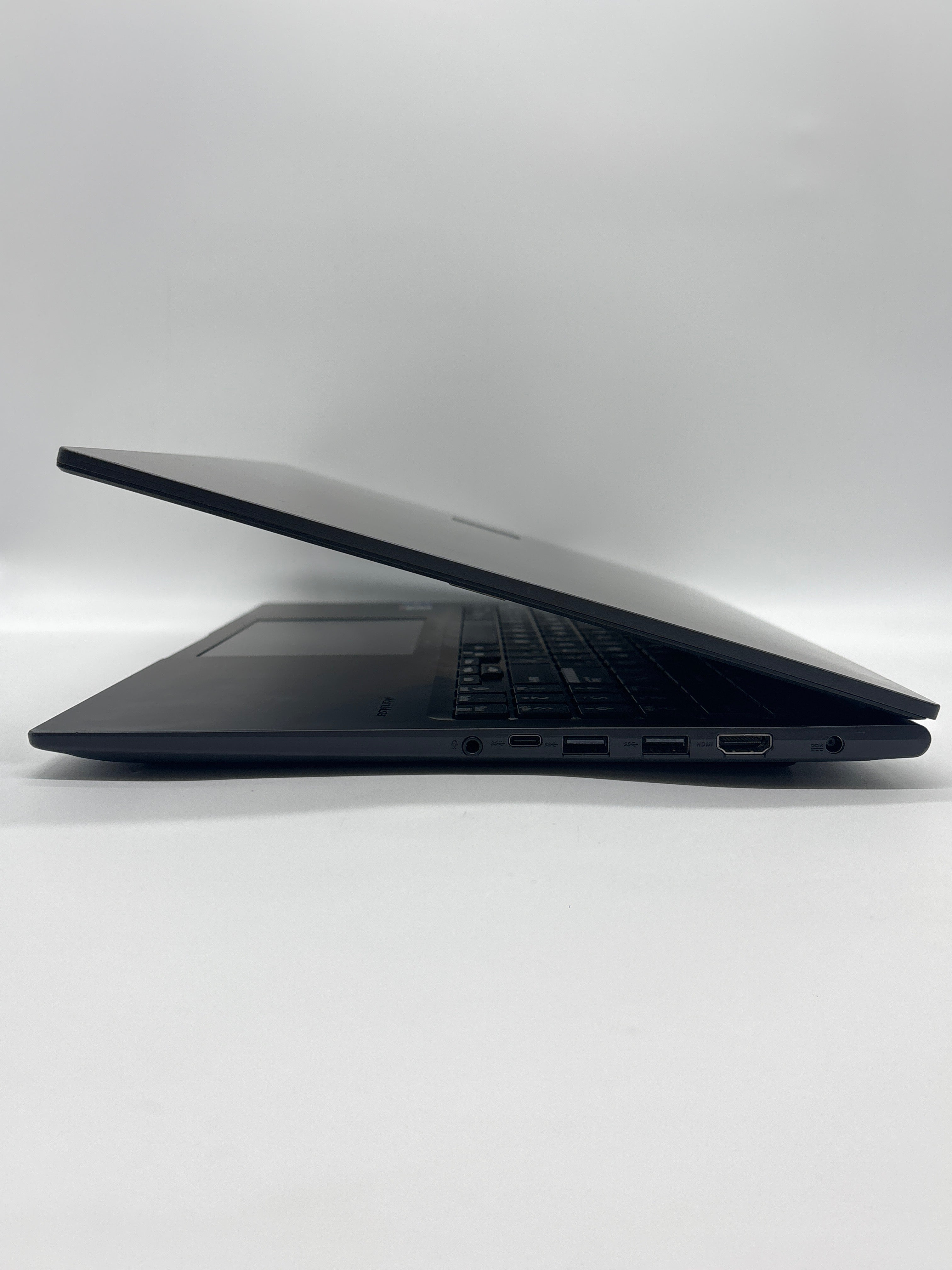 Asus VivoBook F1605Z i7-1255U 16GB RAM 512GB SSD