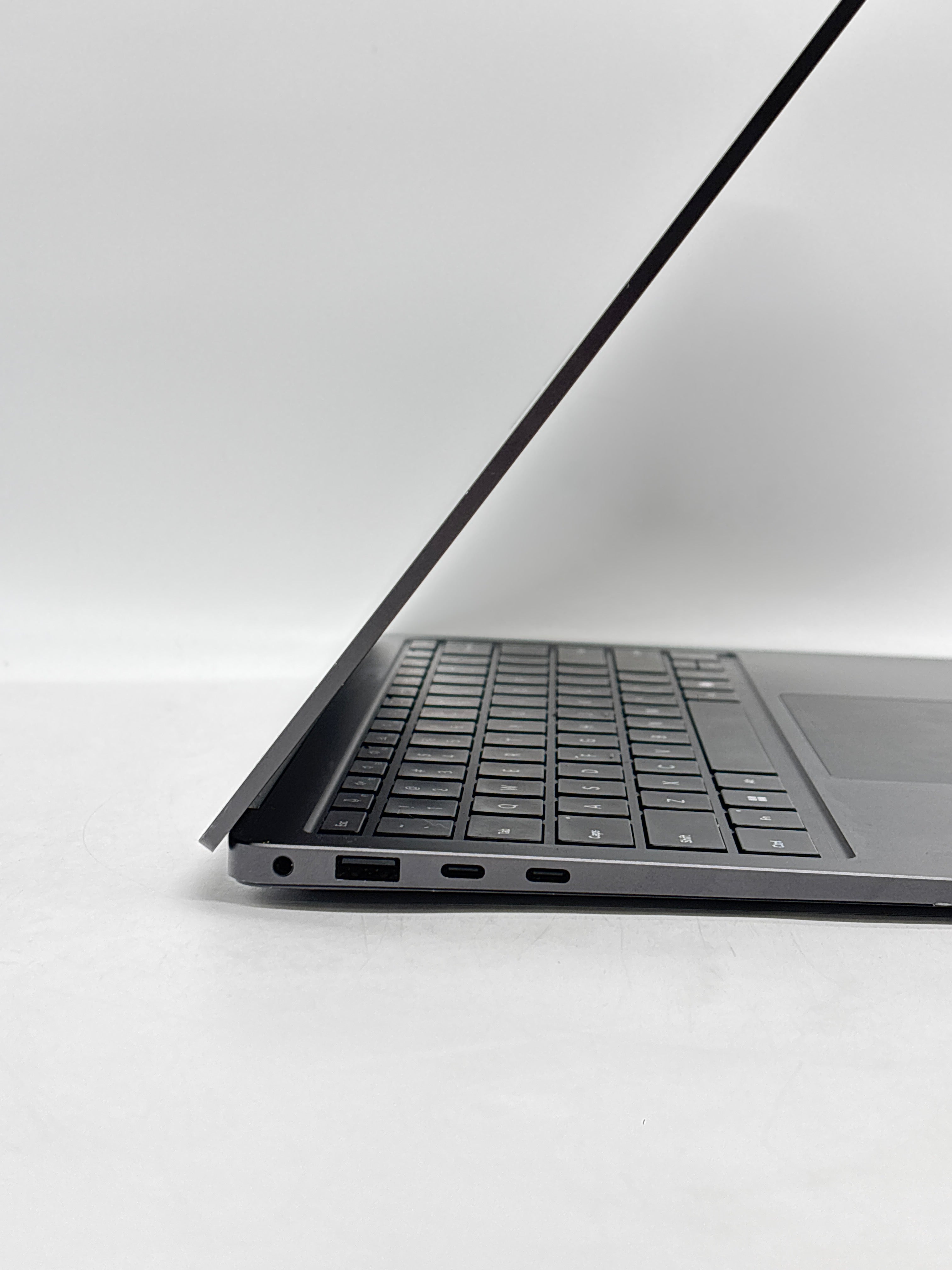 Microsoft Surface Laptop 7 Ultra 5 236V 16GB RAM 512GB SSD - Used