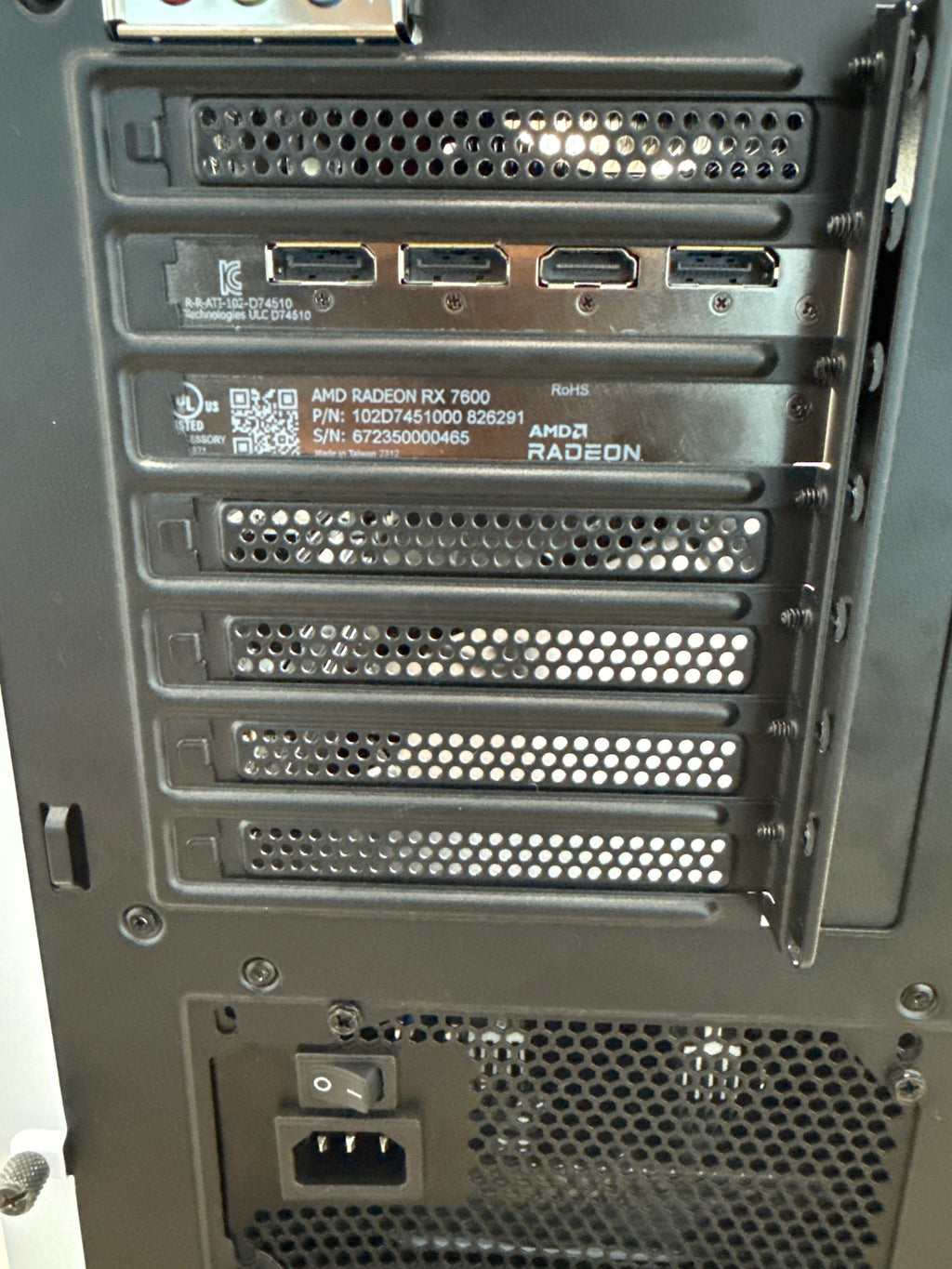 Cyberpower PC Ryzen 7 8700F 16GB RAM 1TB SSD RX 7600 - Used
