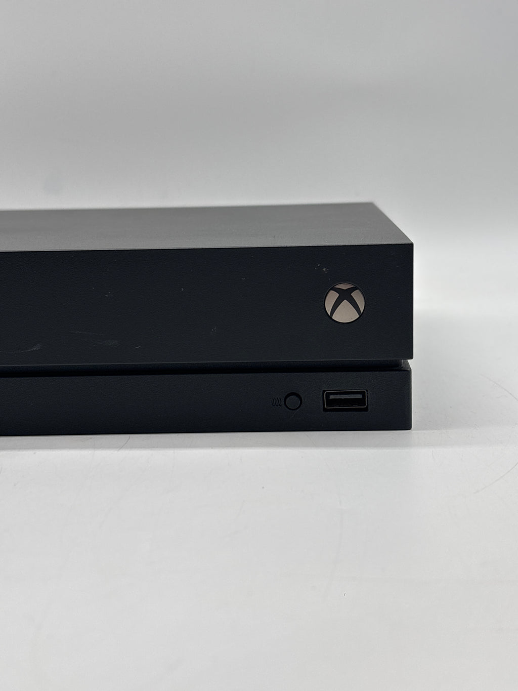 Microsoft Xbox One X 1787 2017 Black 1TB Home Console - HDMI Issue