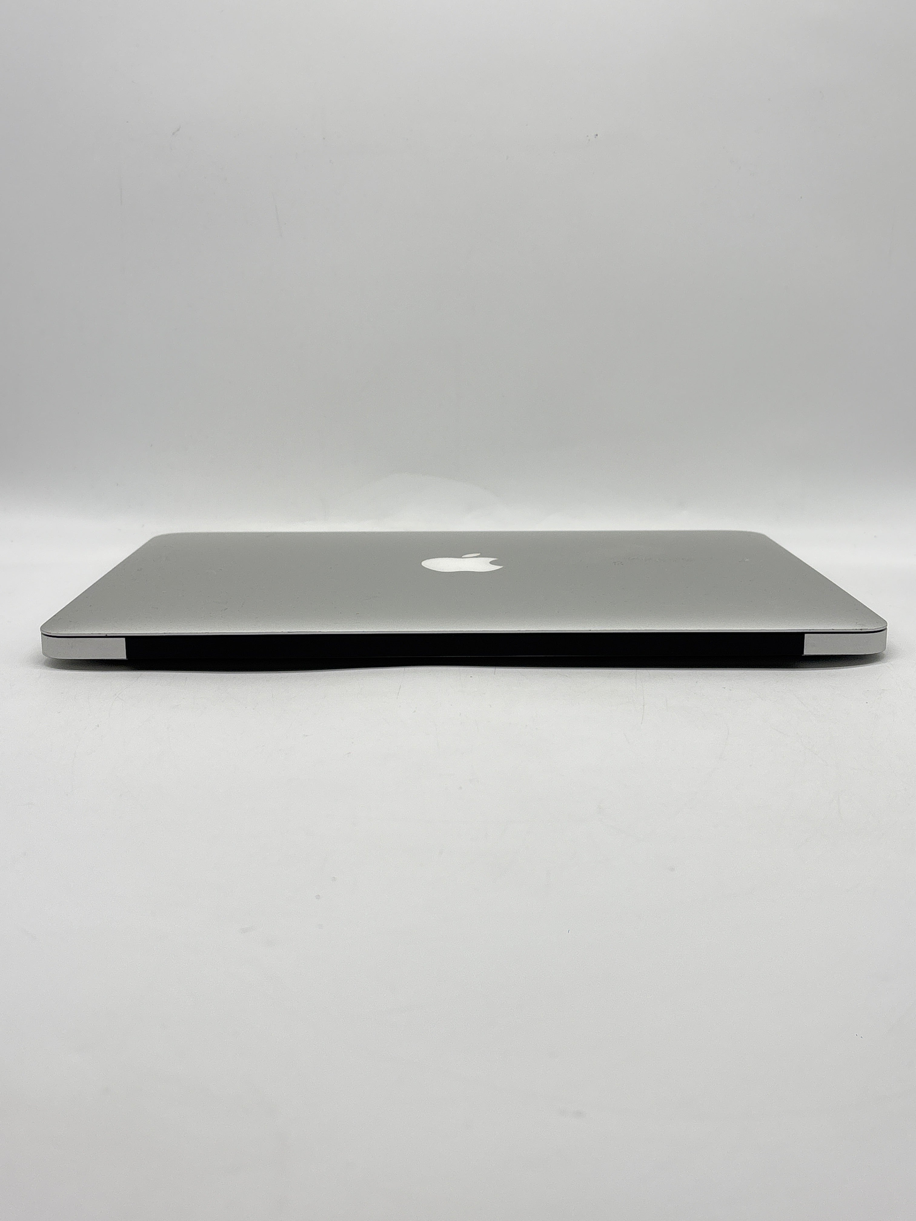 Apple MacBook Air 13" A1466 i5 4GB RAM 128GB SSD - For Parts (Read DESC)