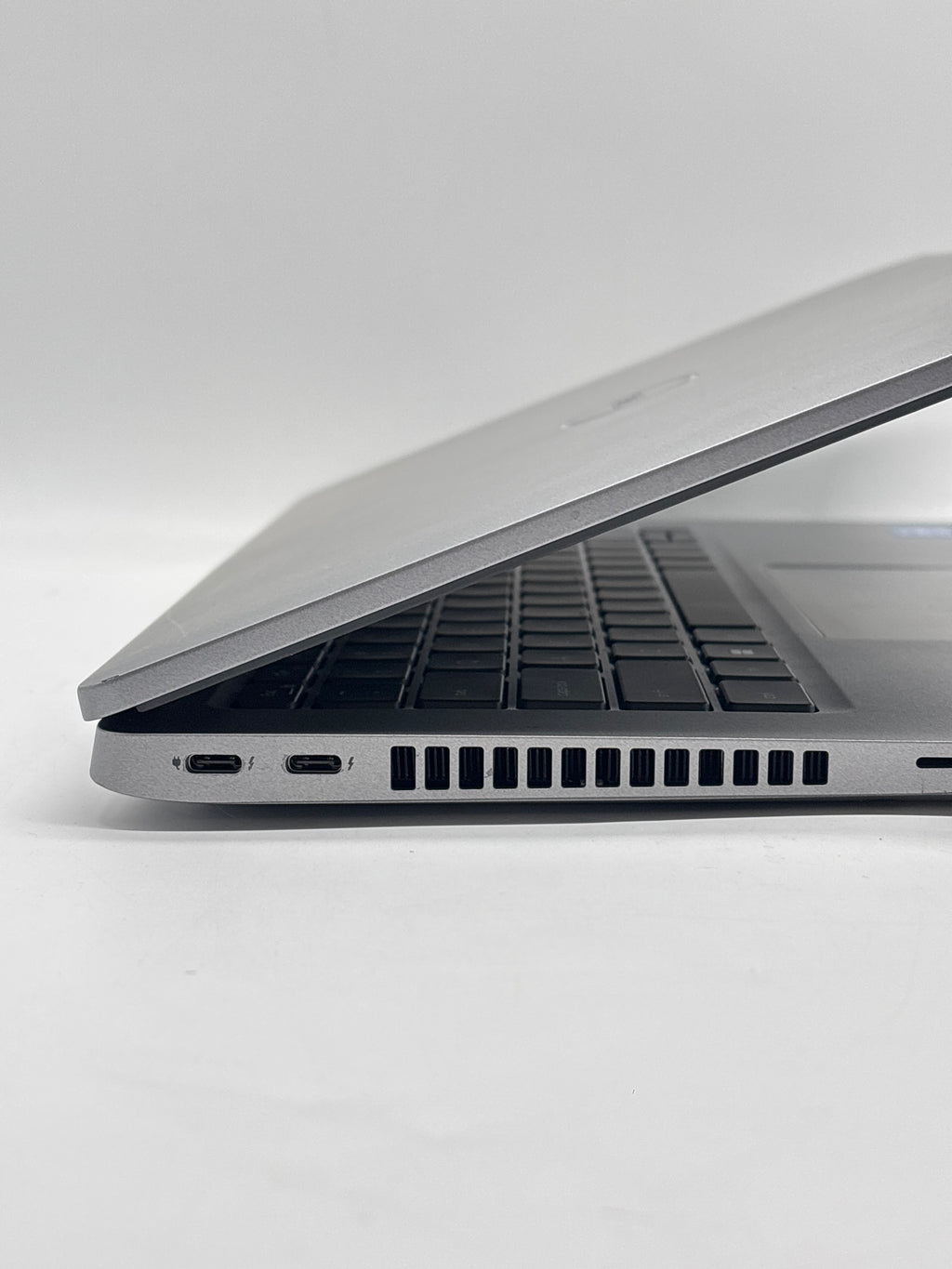 Dell Latitude 5430 14" Core i5-1235U 16GB RAM 256GB SSD Gray - Used