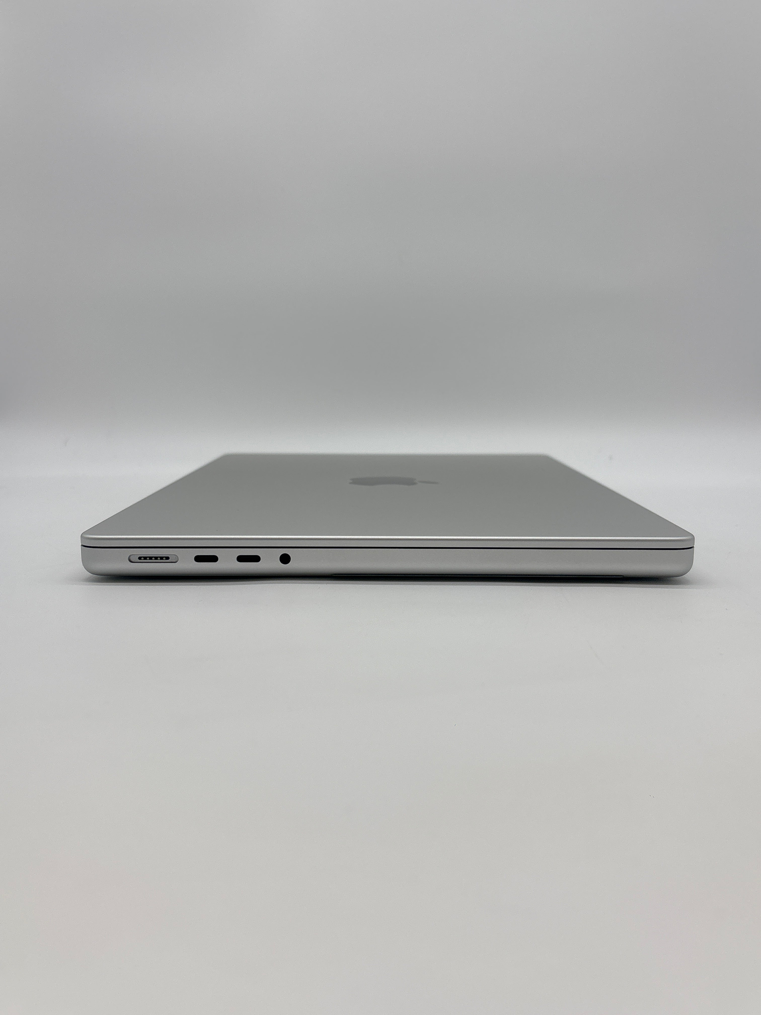 Apple MacBook Pro 14" M4 Max A3185 2024 64GB RAM 2TB SSD Silver with Box