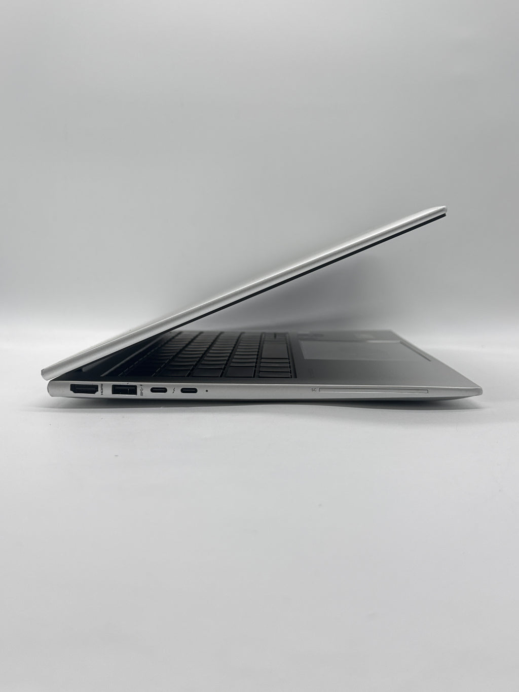 HP Elitebook 840 G9 i5-1245U 16GB RAM 256GB SSD